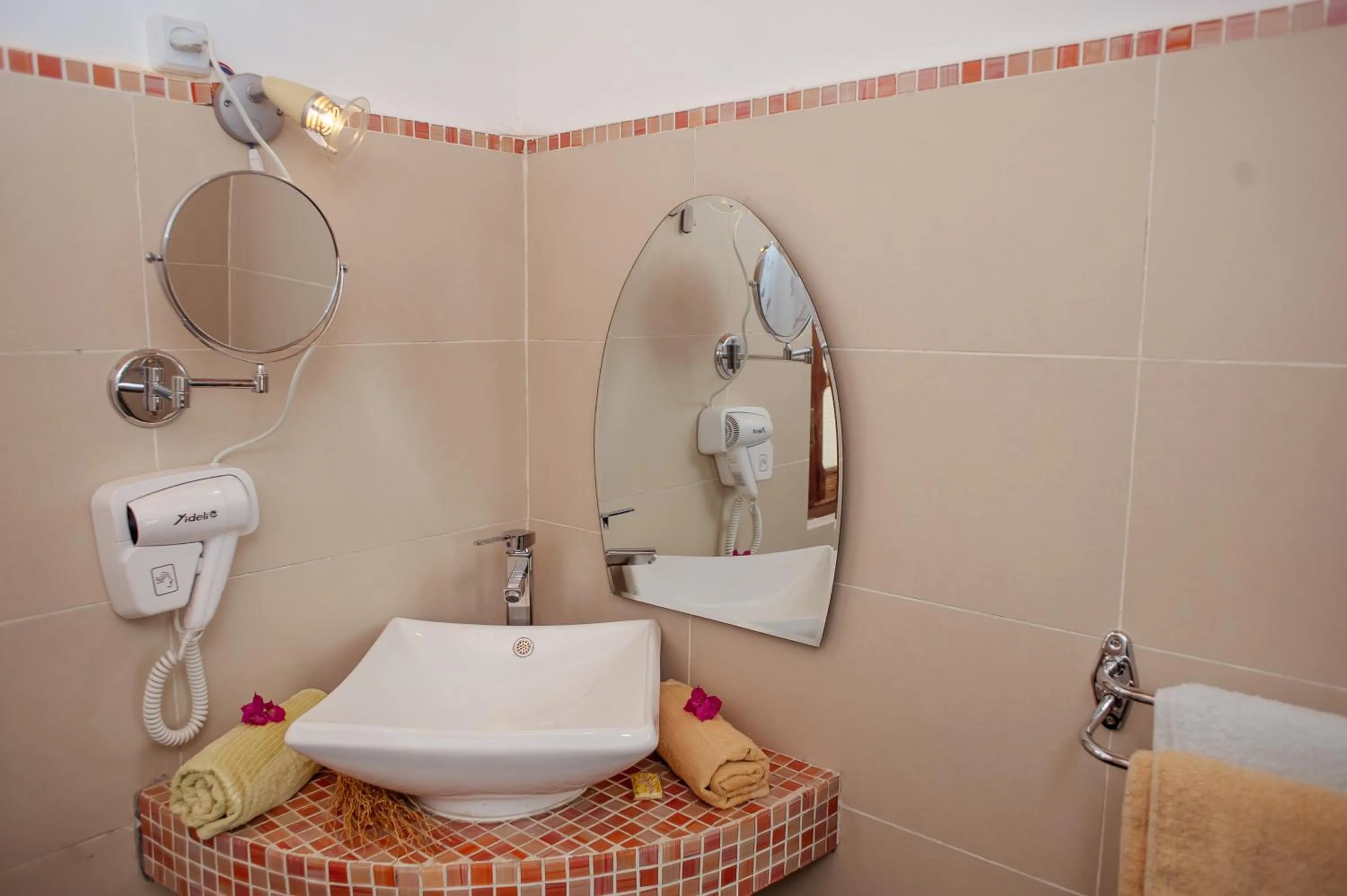 Bathroom in Maison Lovasoa