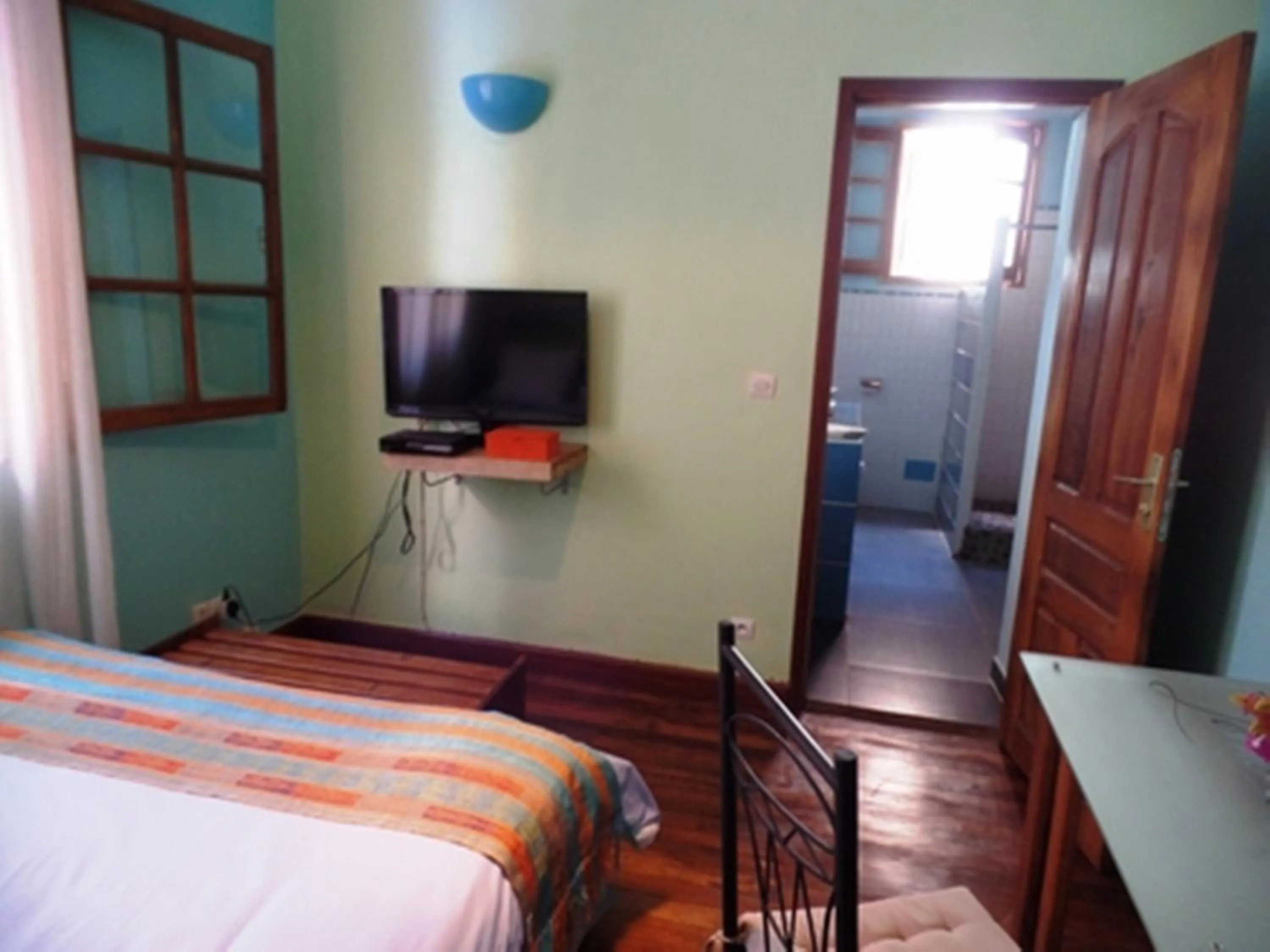 TV and multimedia in Maison Lovasoa