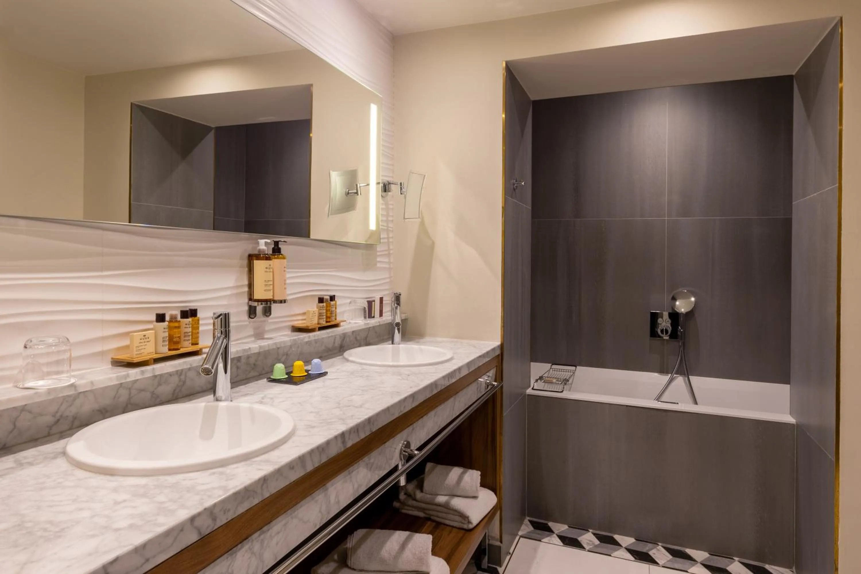 Hôtel Mayflower Opera