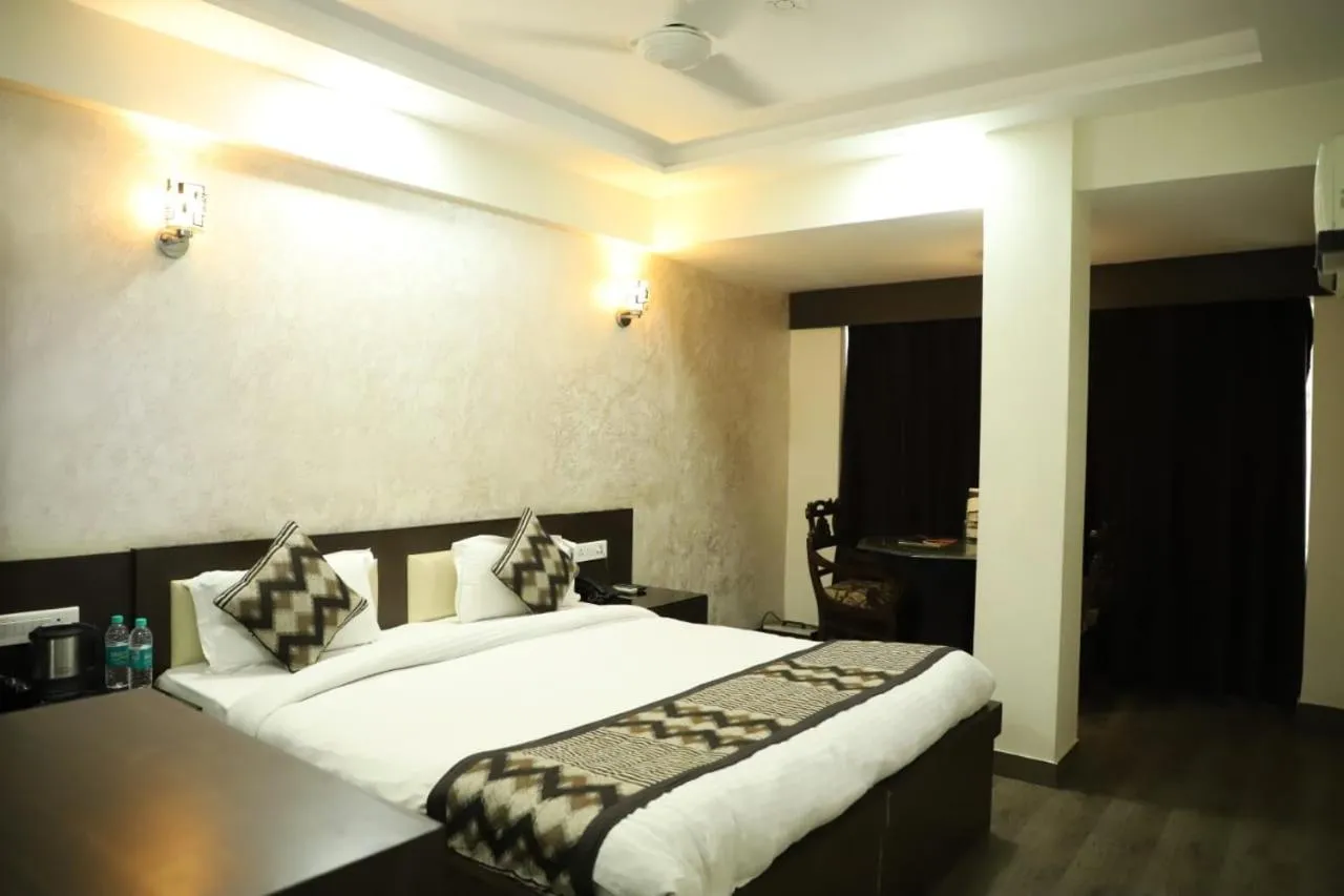 Bedroom, Bed in Hotel Ashish Palace