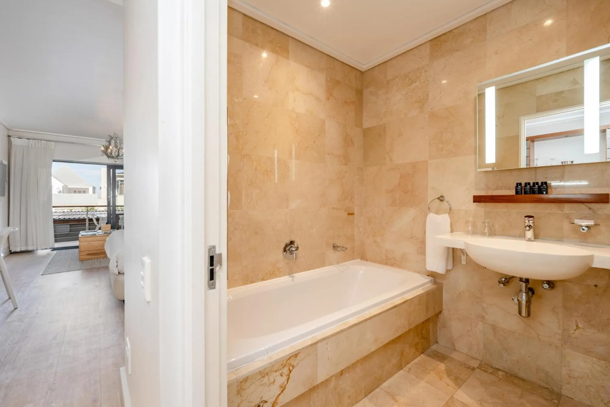 Bathroom in Harbour House Hotel