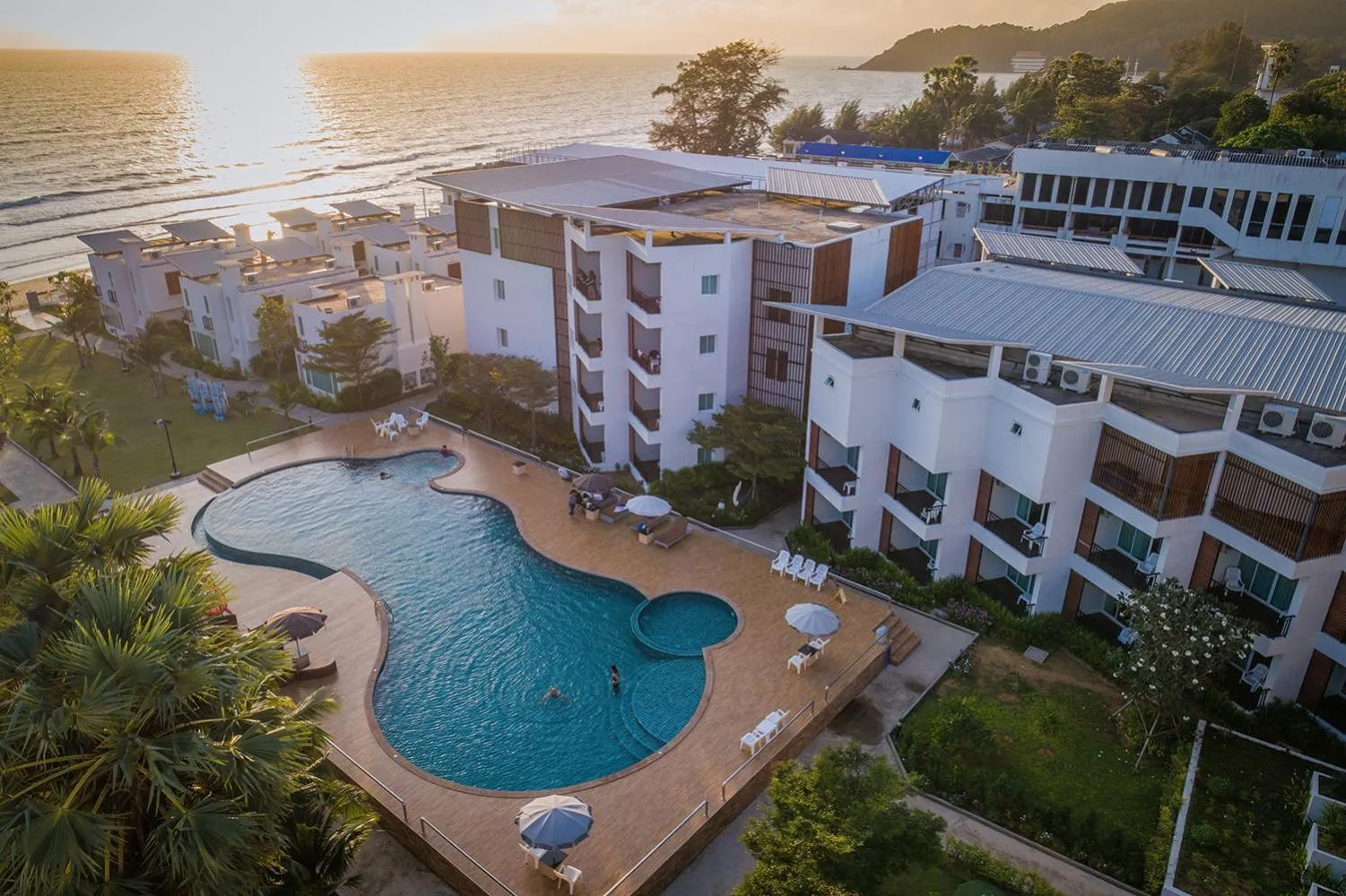 Saint Tropez Beach Hotel