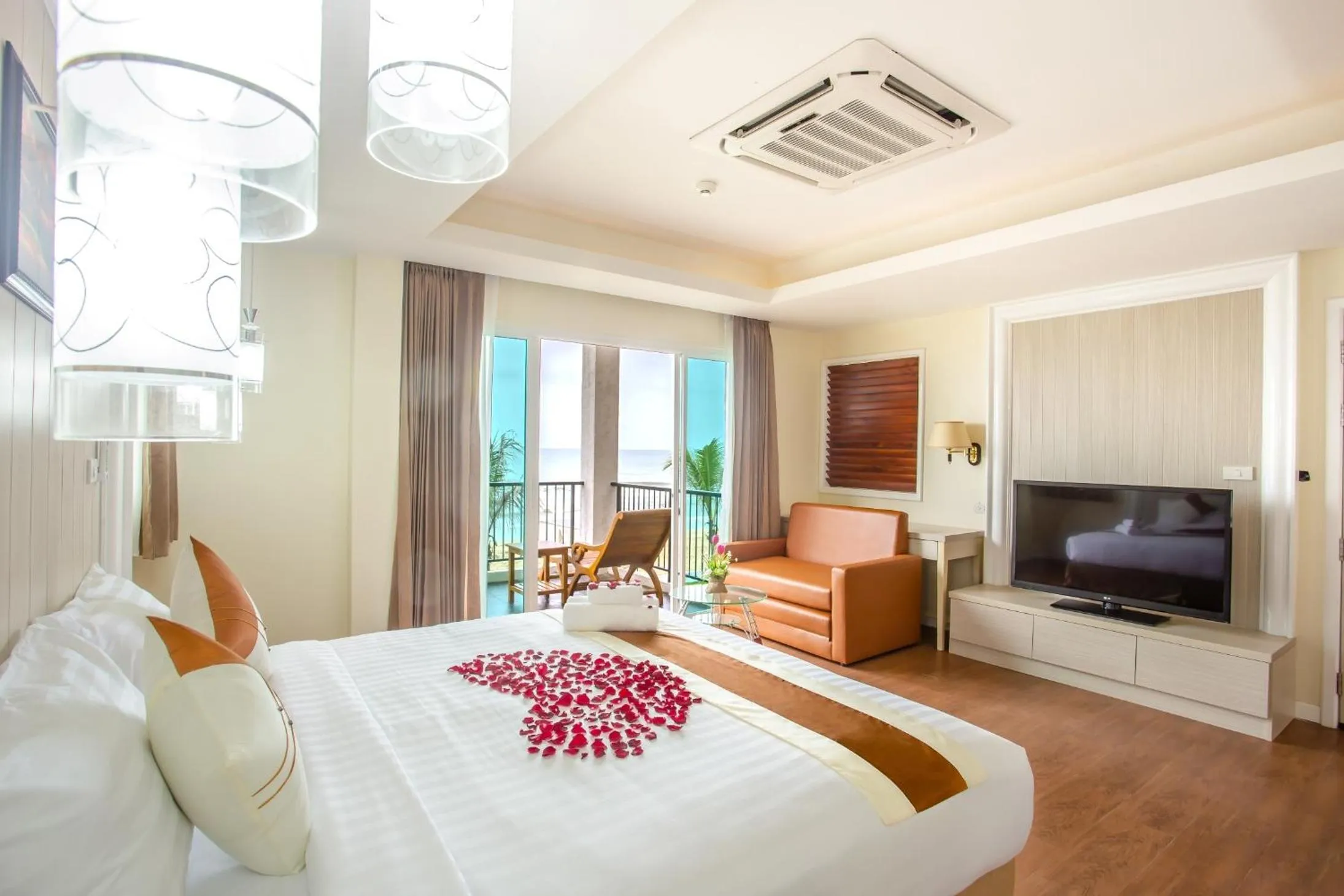 Villa with Sea View in Saint Tropez Beach Hotel