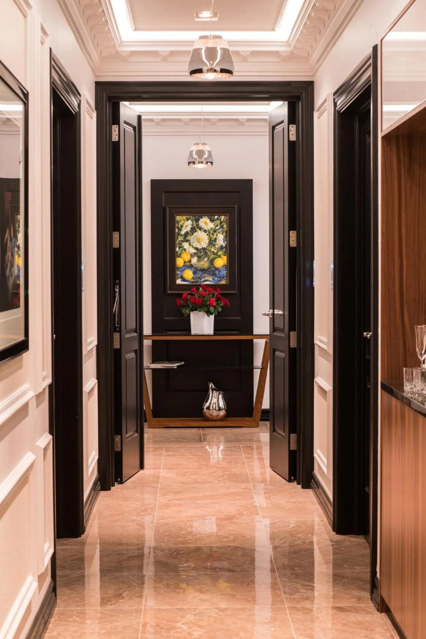 Decorative detail in Diamond Suites by Reykjavik Keflavik Airport