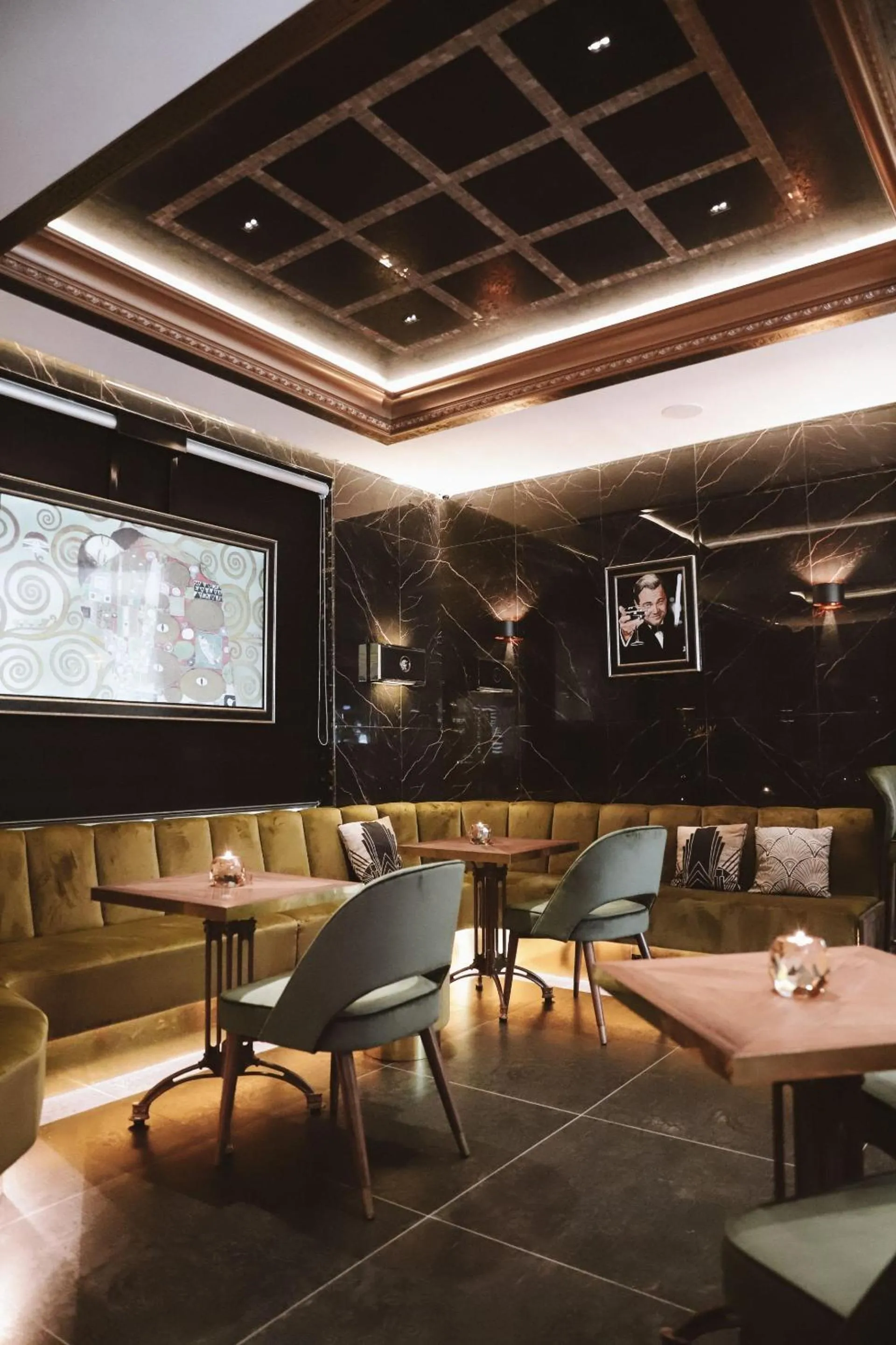 Restaurant/places to eat in Diamond Suites by Reykjavik Keflavik Airport