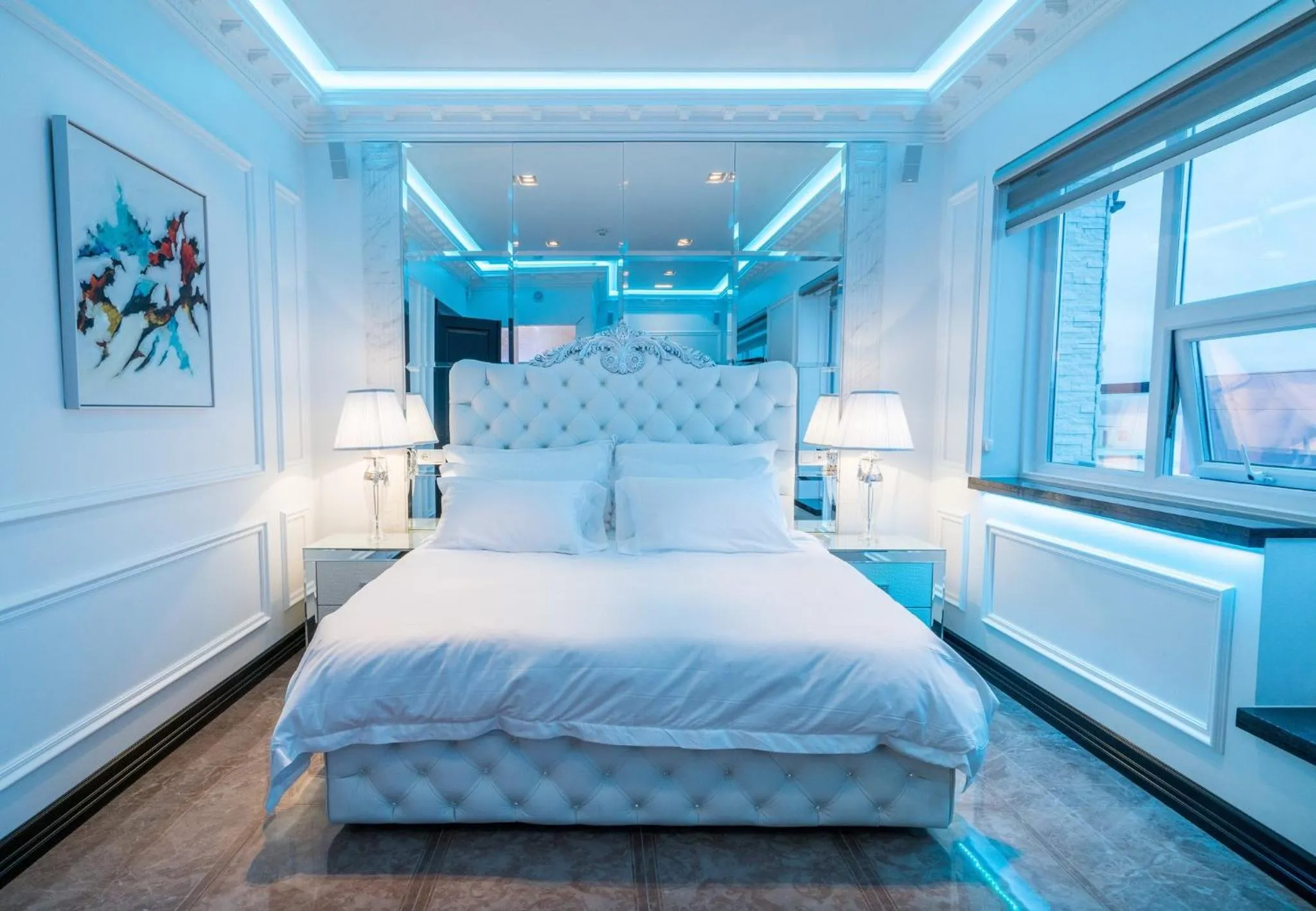 Bedroom, Bed in Diamond Suites by Reykjavik Keflavik Airport