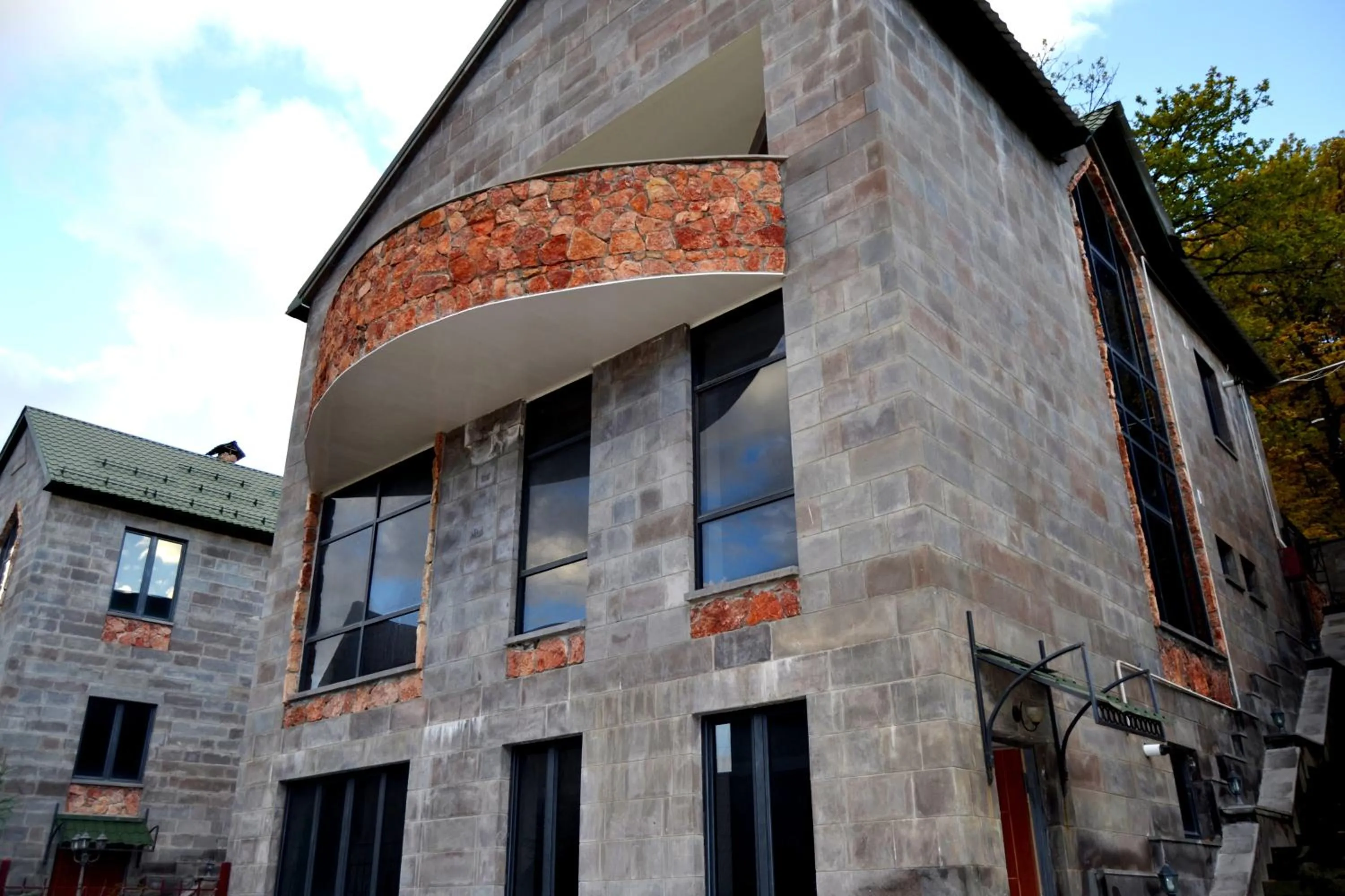 Facade/entrance in Villadzor Apart Hotel