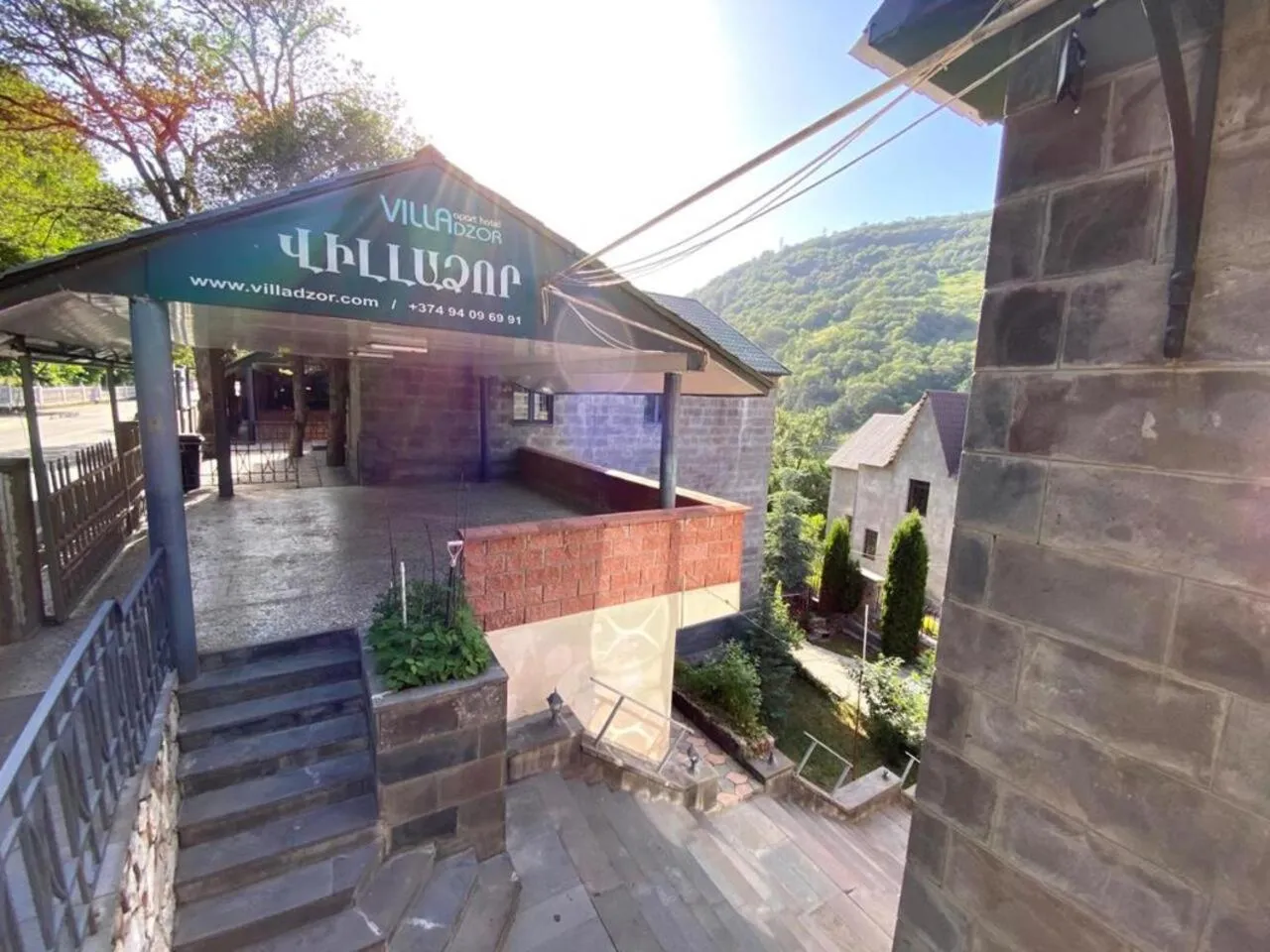 Area and facilities in Villadzor Apart Hotel