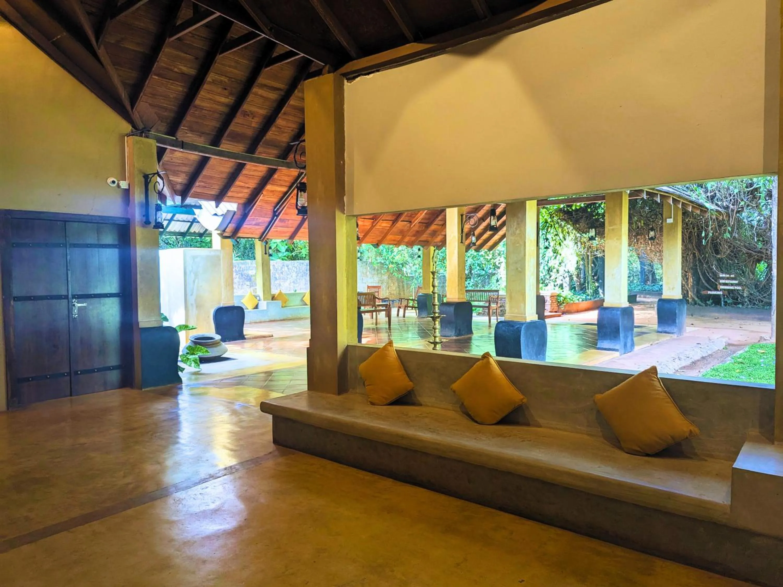 Lobby or reception in Pinthaliya Resort