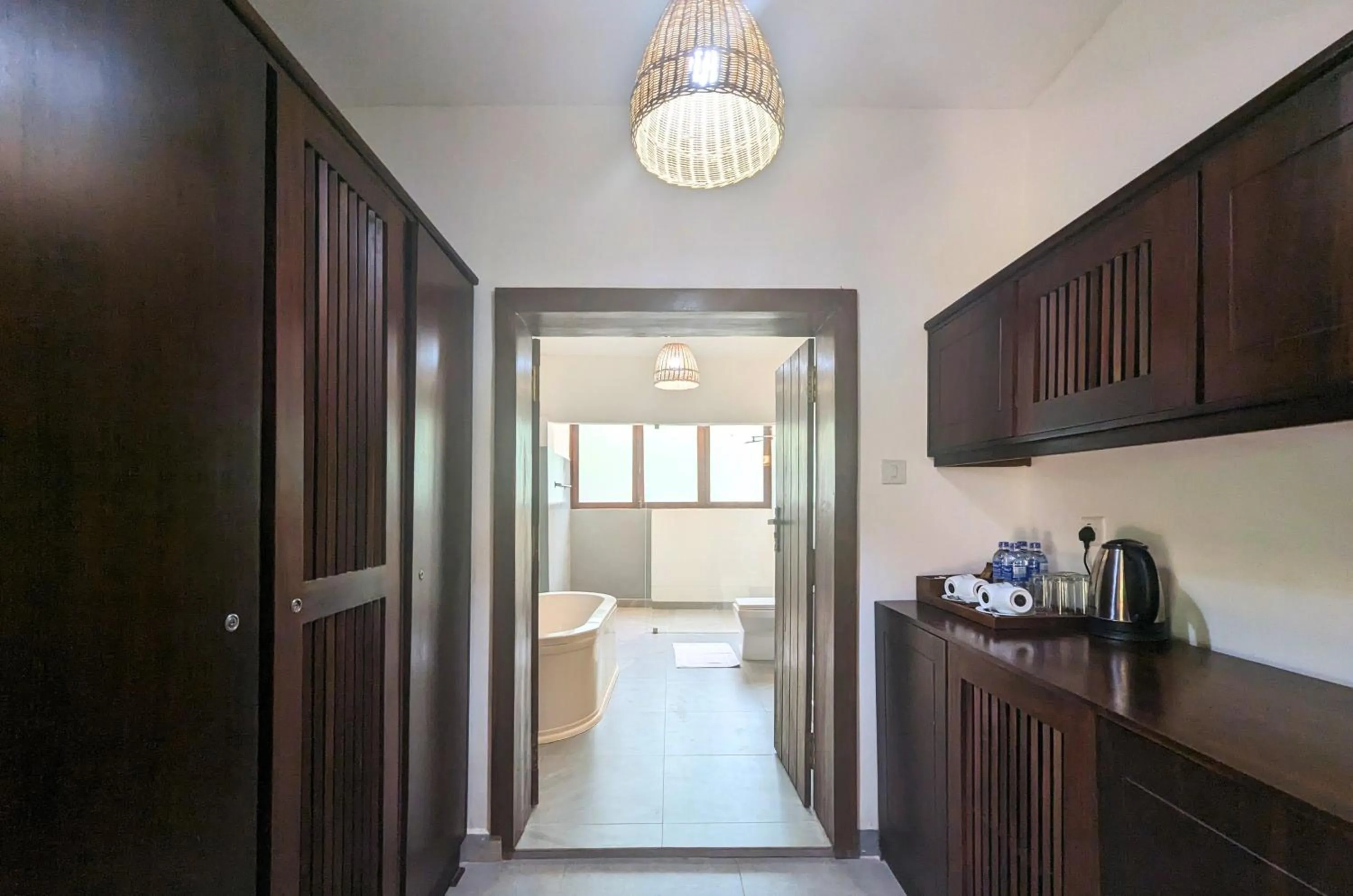 Coffee/tea facilities in Pinthaliya Resort