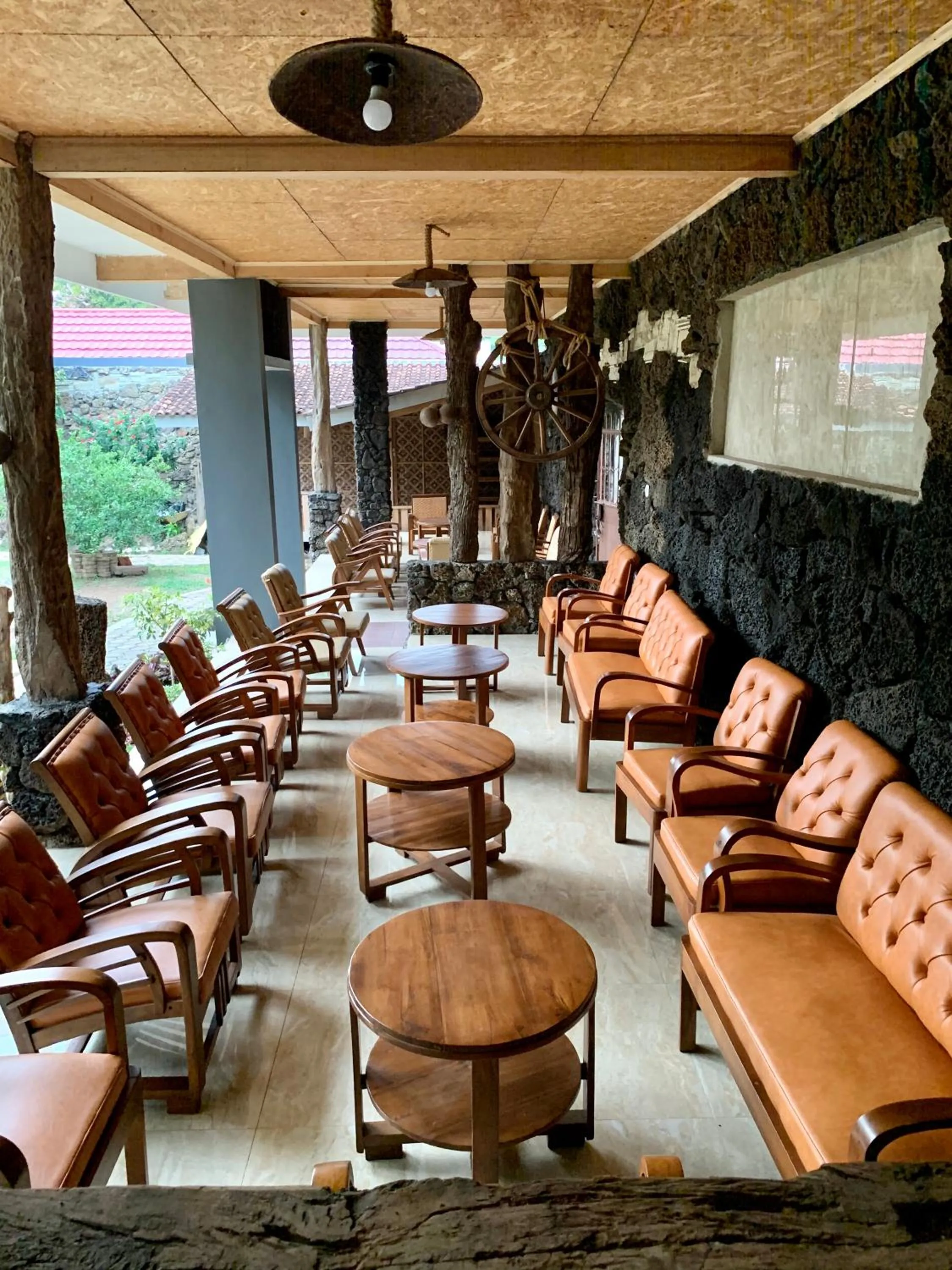 Restaurant/places to eat in Nuwono Tasya Syariah