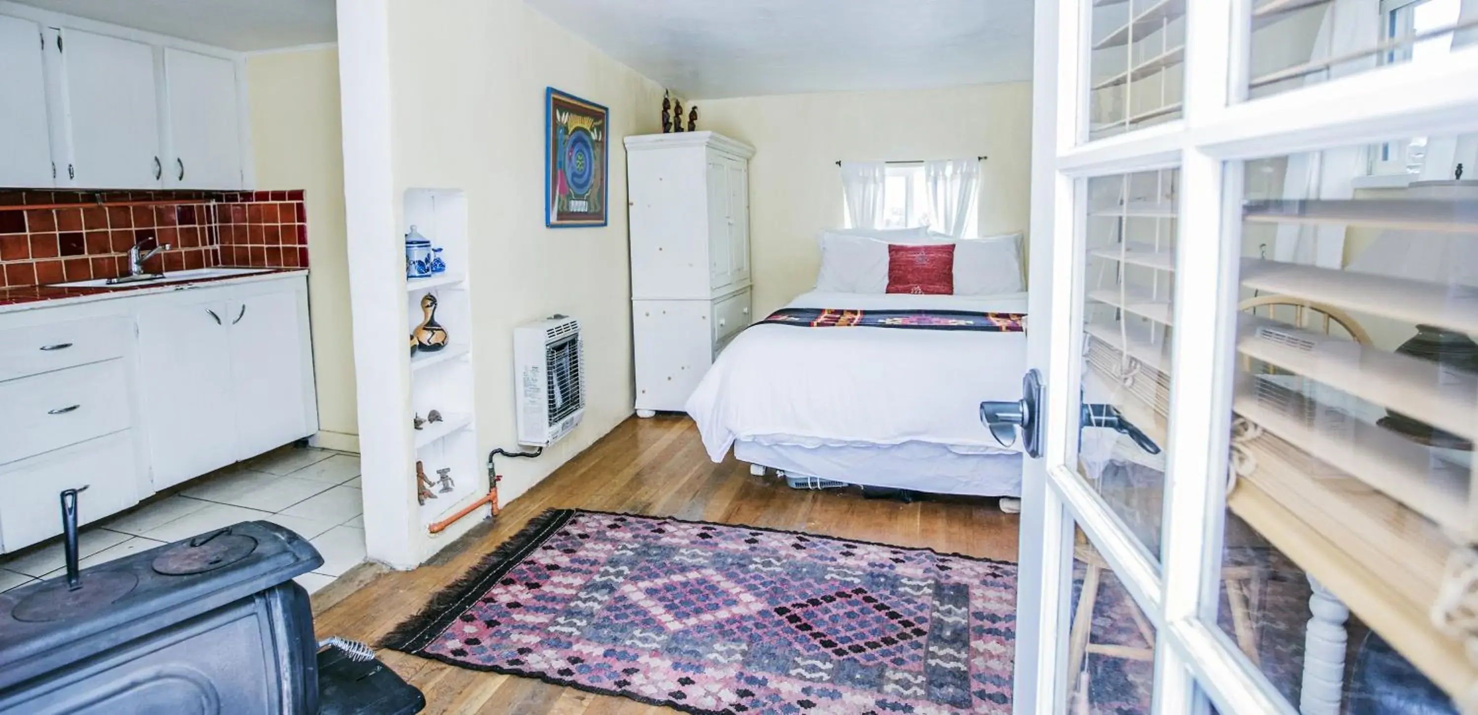 Cottage in Taos Goji Farm & Eco-Lodge Retreat Cottage in Taos Goji Farm & Eco-Lodge Retreat