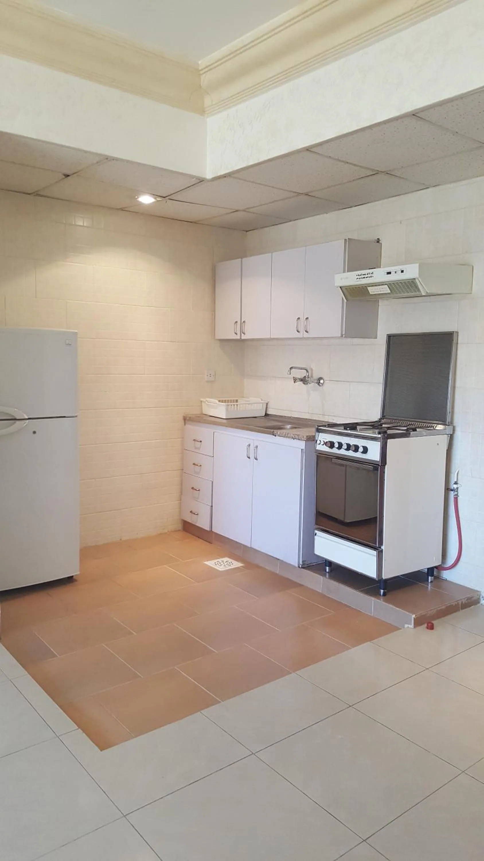 Kitchen or kitchenette in Al Khaleej Hotel Apartments