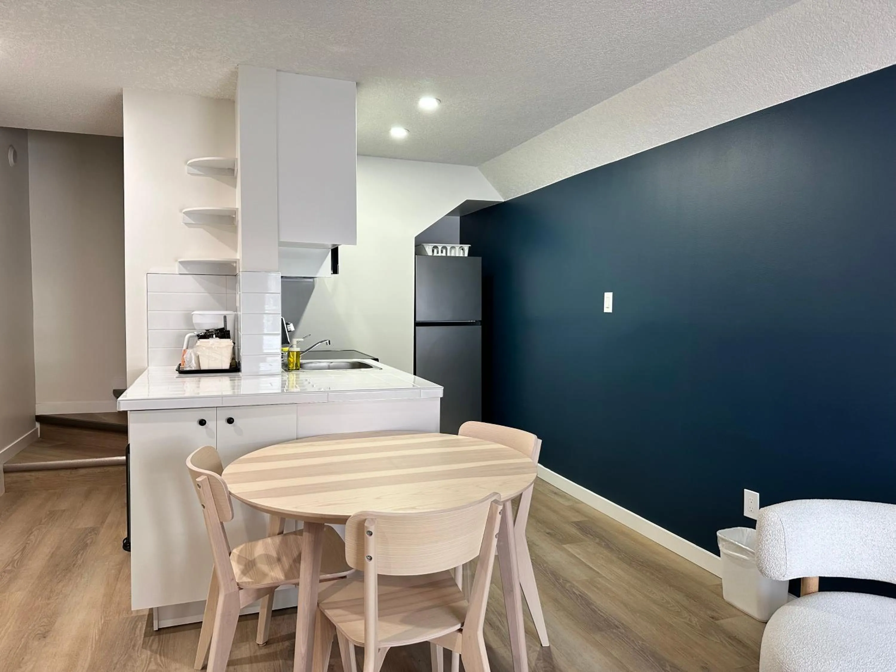 Kitchen or kitchenette in Cloud 9 Inn