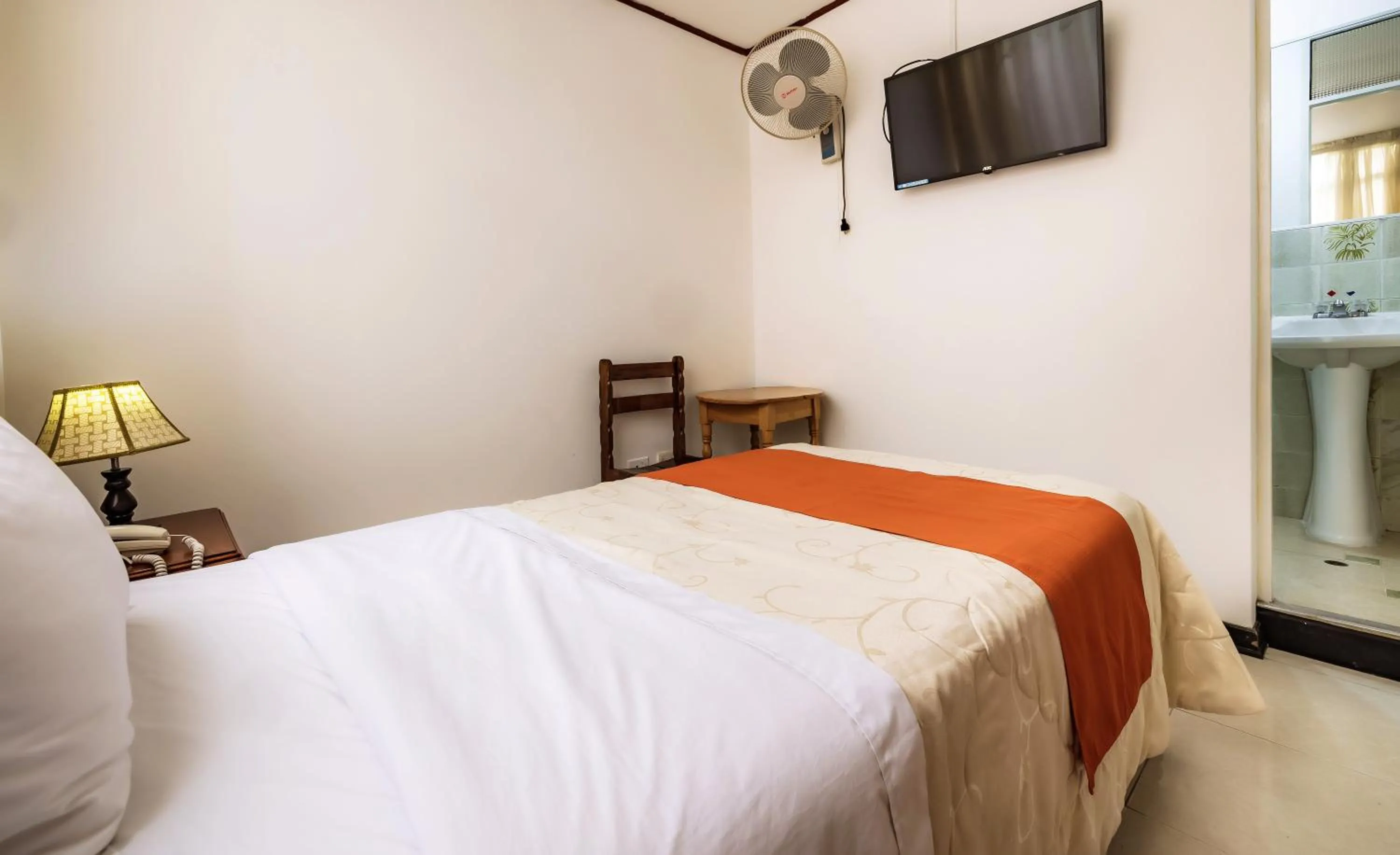 Bed in Recreo Hotel