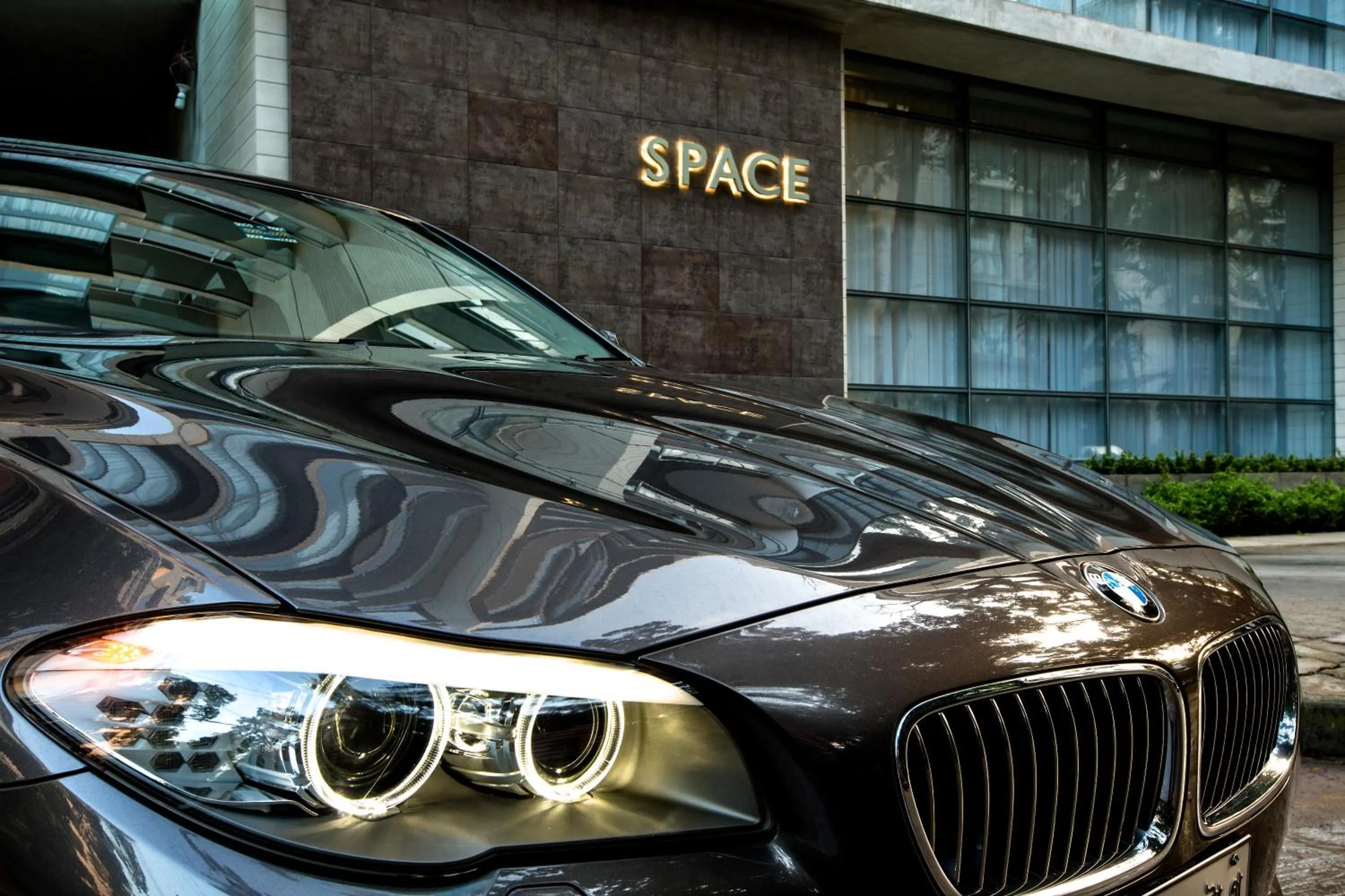 Area and facilities in Space Hotel and Apartments