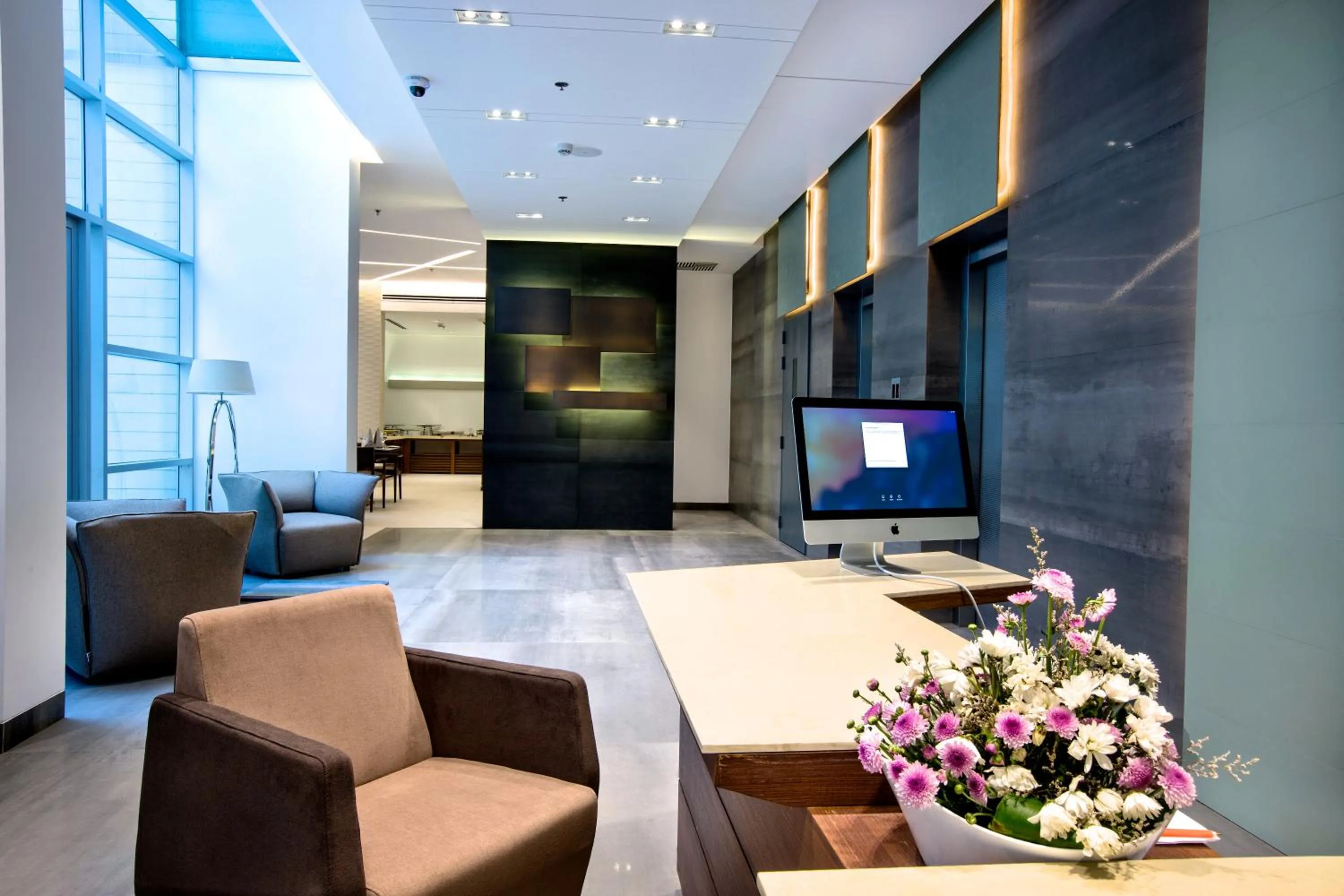 Lobby or reception in Space Hotel and Apartments