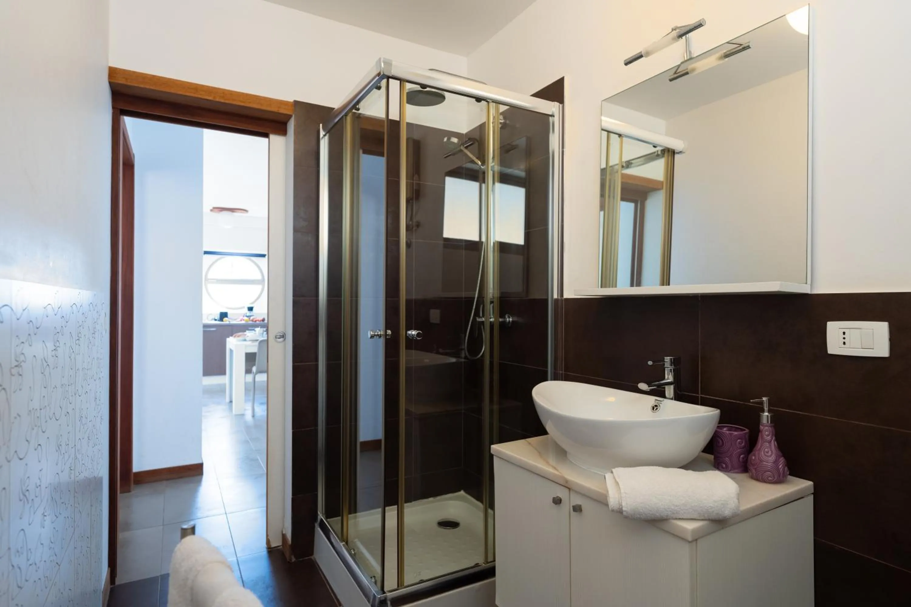 Shower in Las Rochas