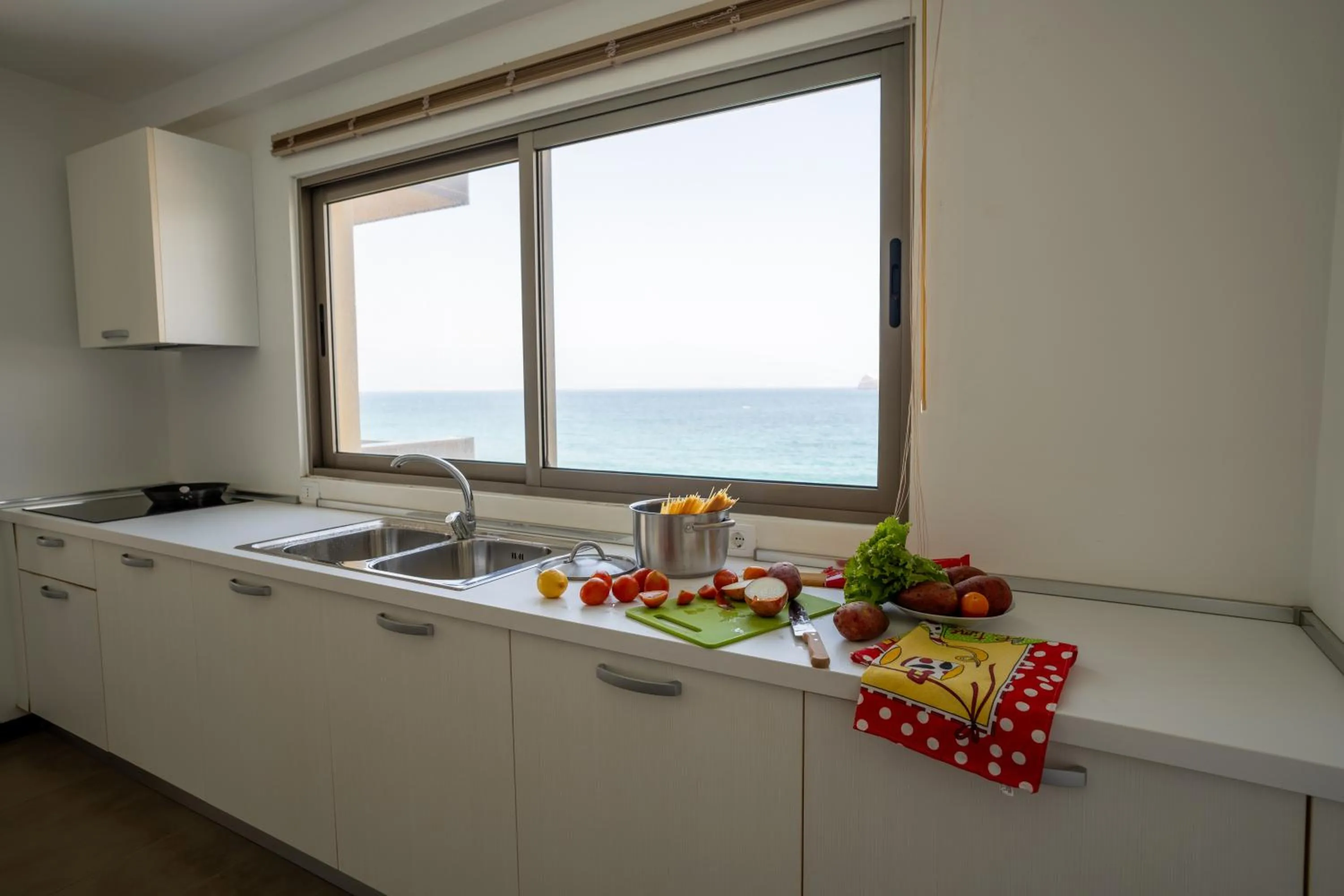 Kitchen or kitchenette in Las Rochas