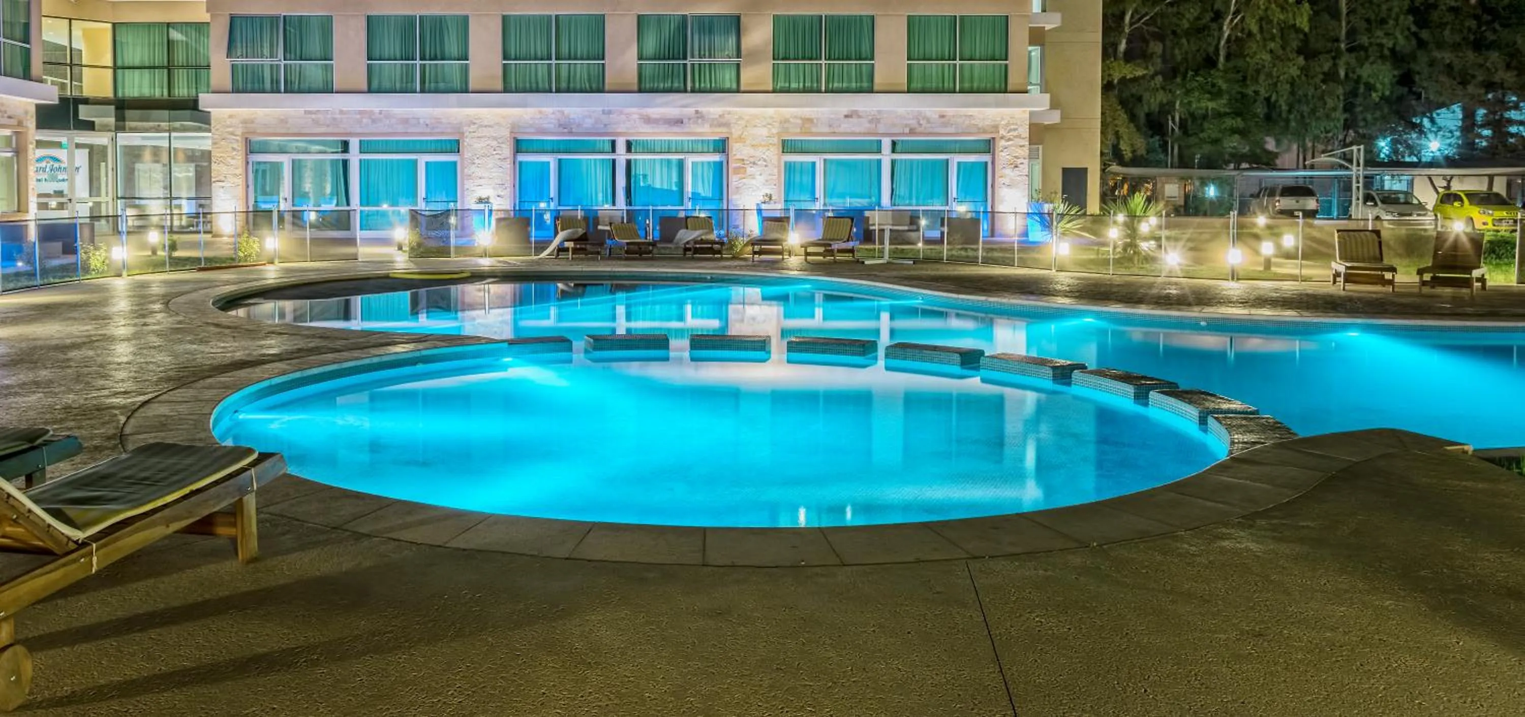 Patio in Howard Johnson Neuquen