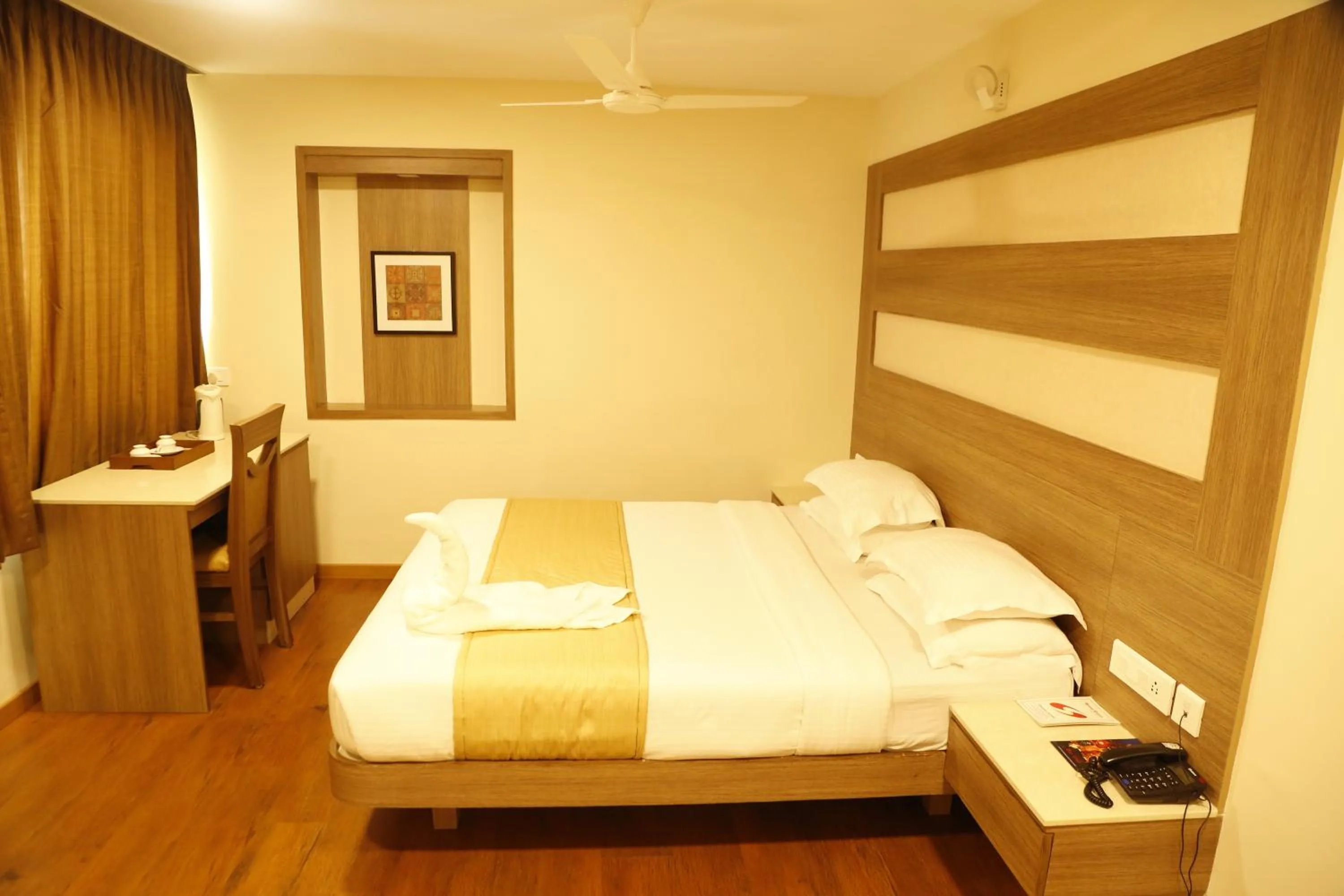 Bed in HOTEL GRAND PLAZzA