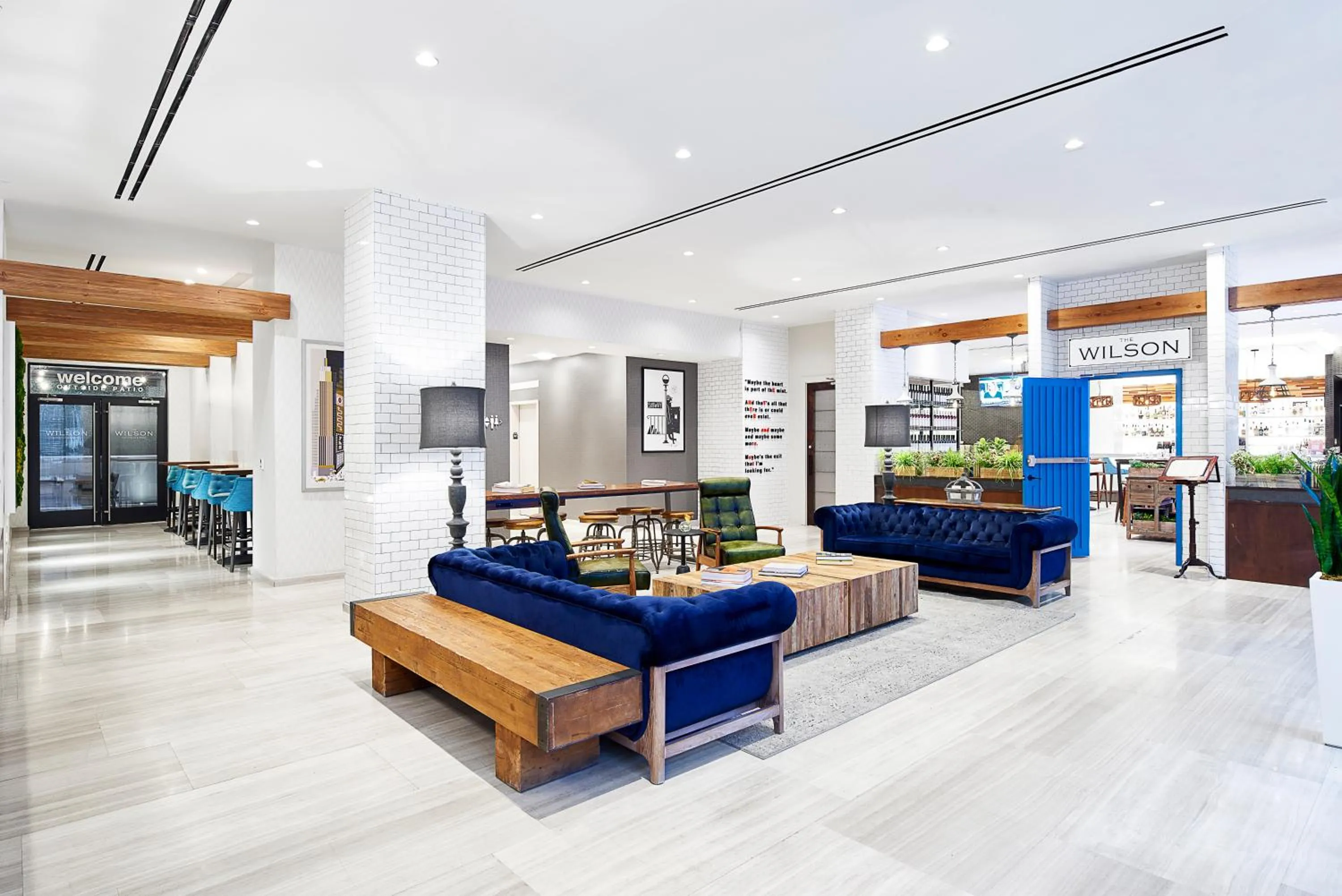 Lobby or reception in INNSiDE by Meliá New York Nomad