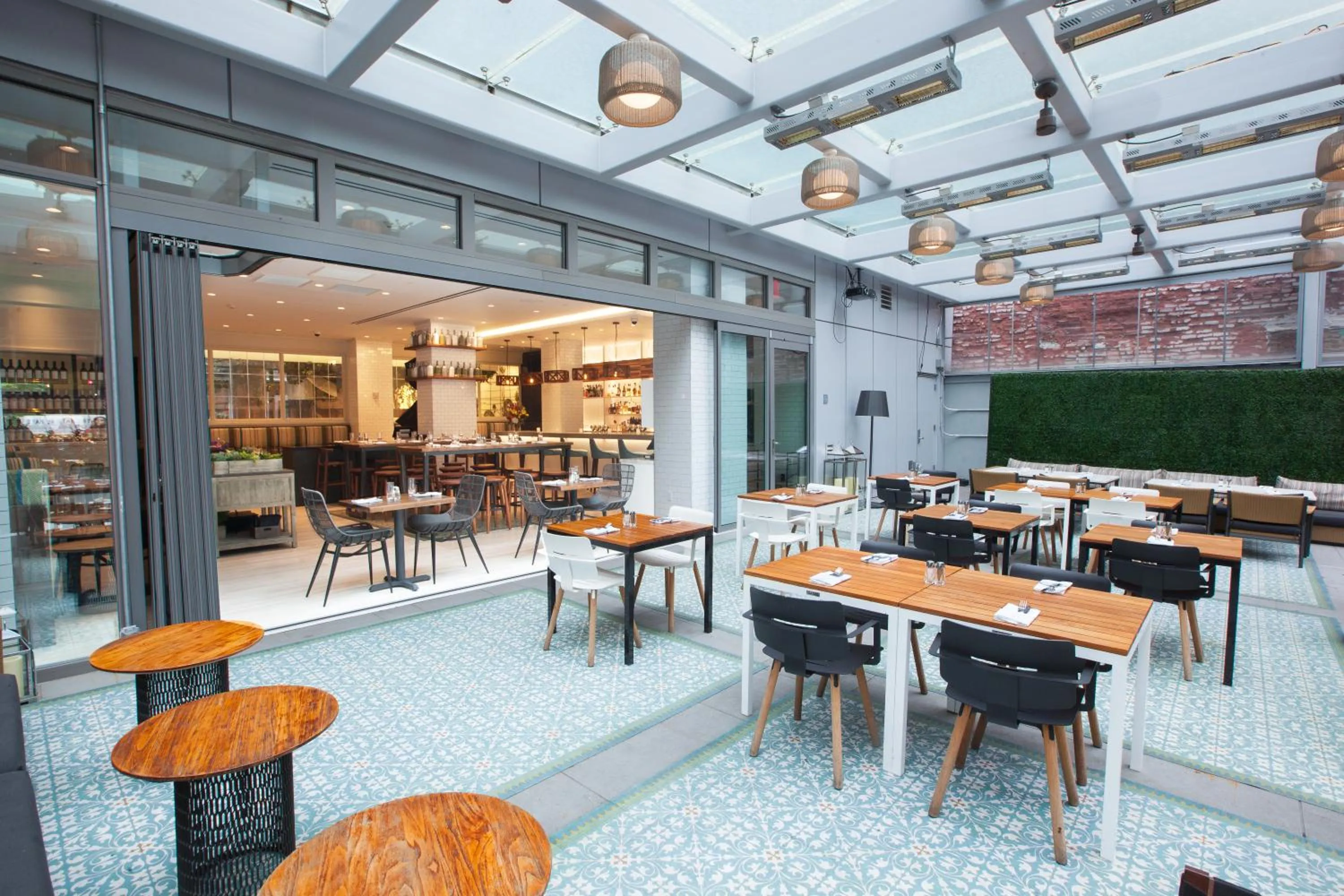 Patio in INNSiDE by Meliá New York Nomad