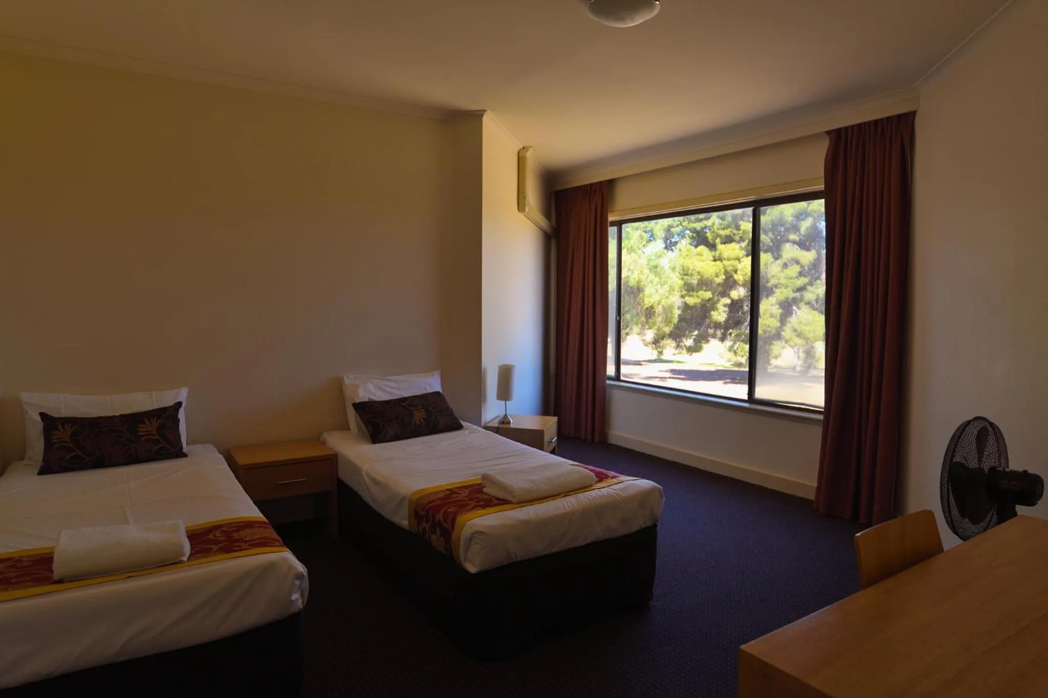 Bedroom, Bed in Renmark Country Club