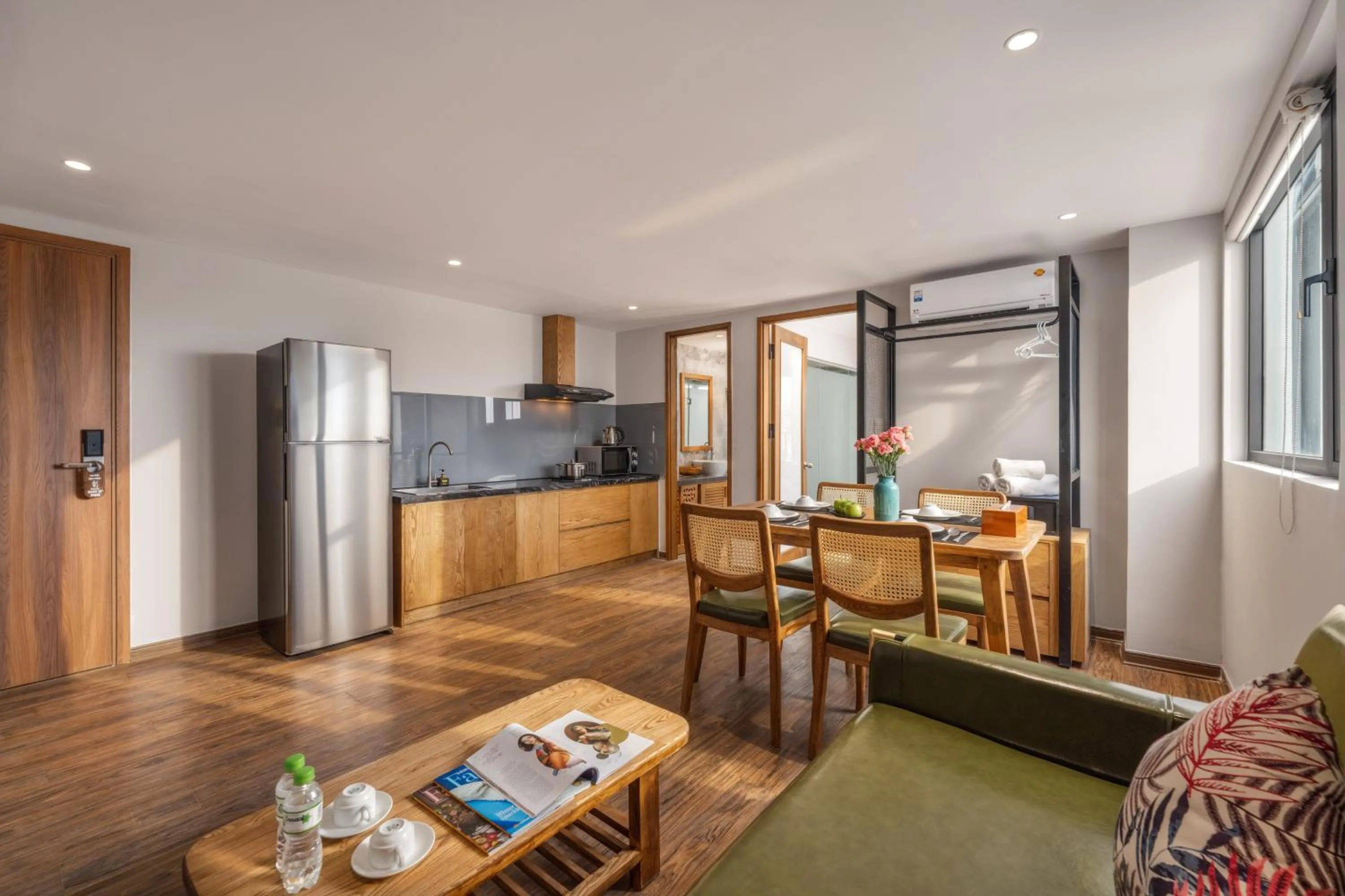 Kitchen or kitchenette in Taian Hotel & Apartment