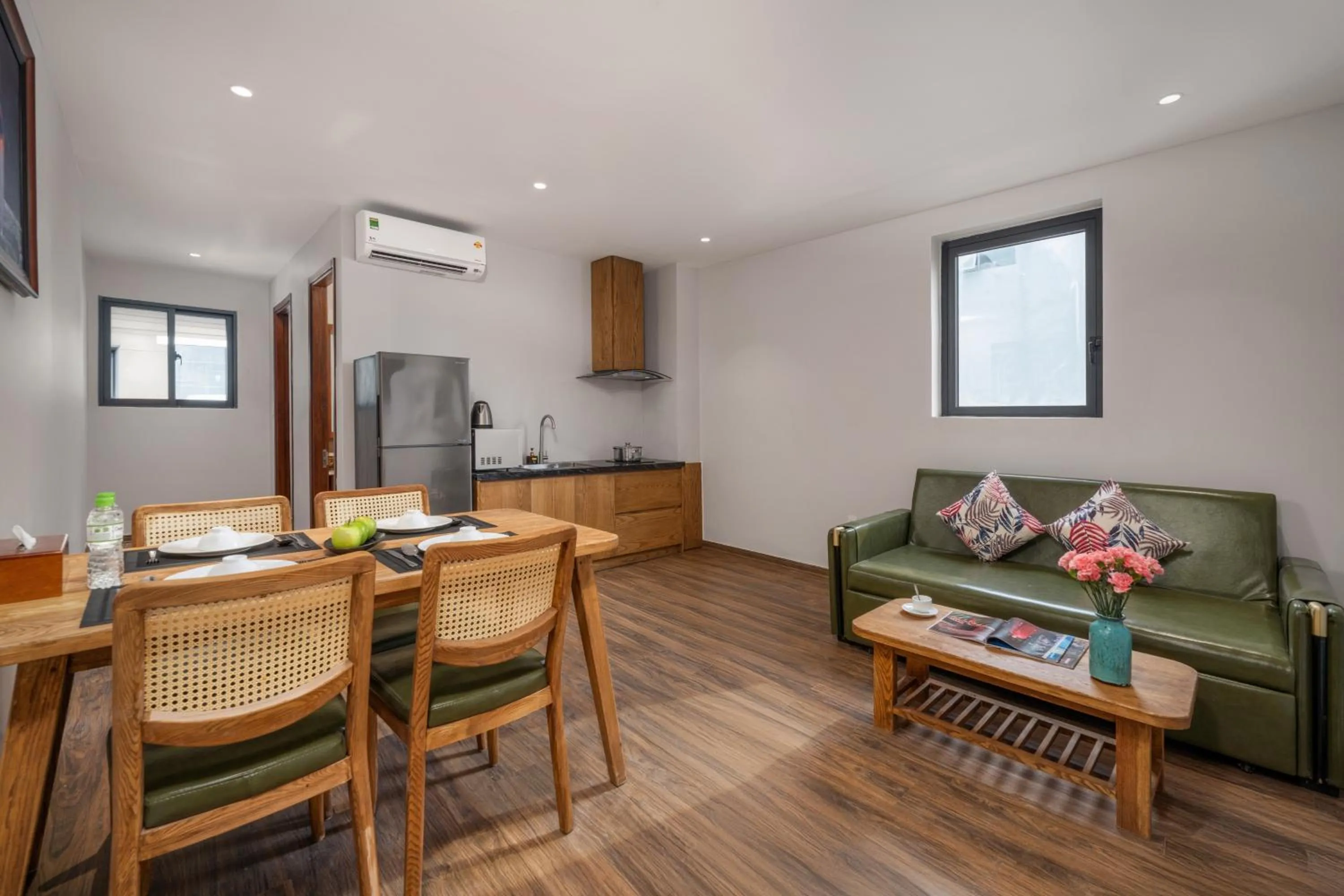 Kitchen or kitchenette in Taian Hotel & Apartment