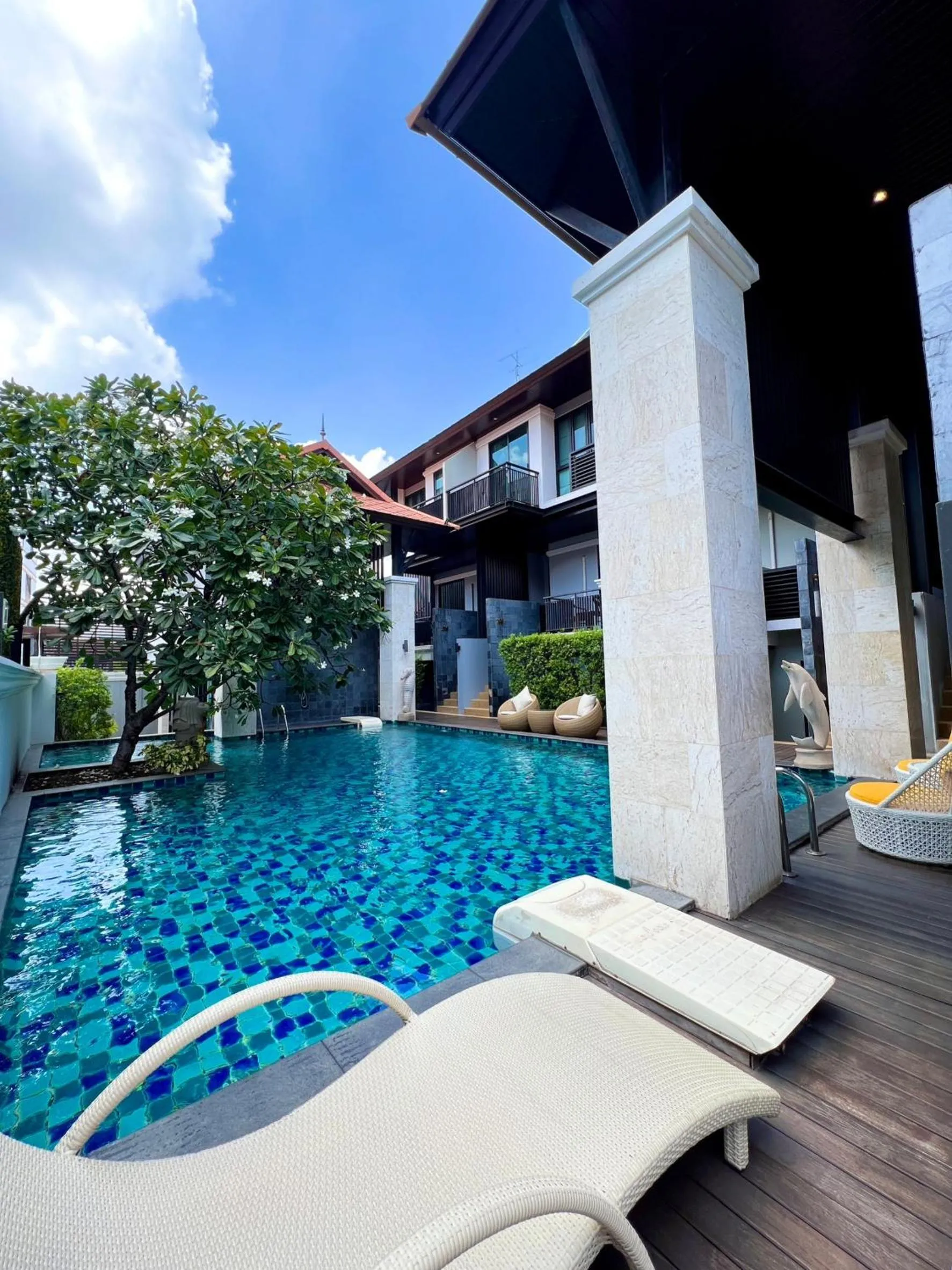 Yotaka Bangkok Hotel