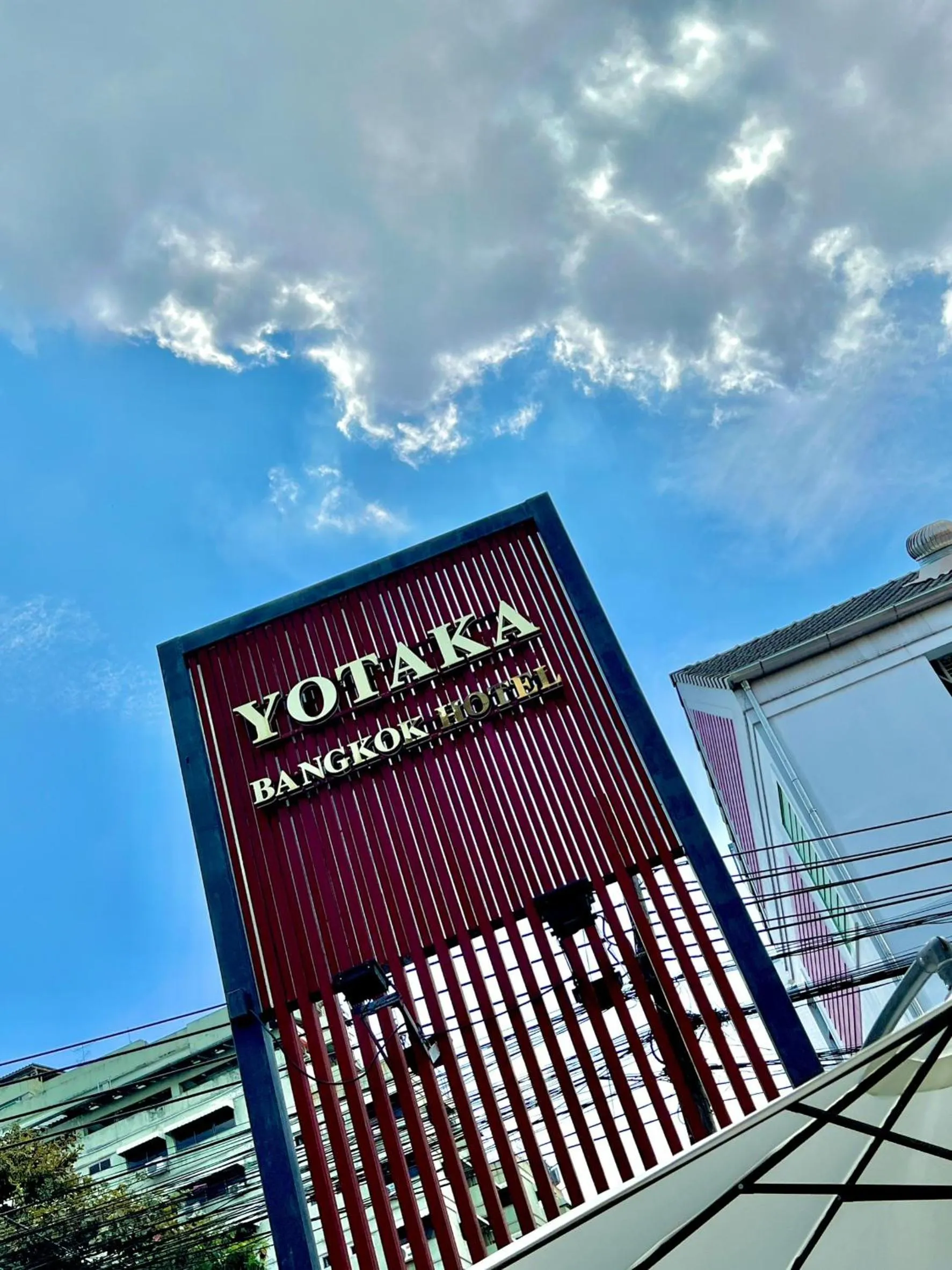Yotaka Bangkok Hotel