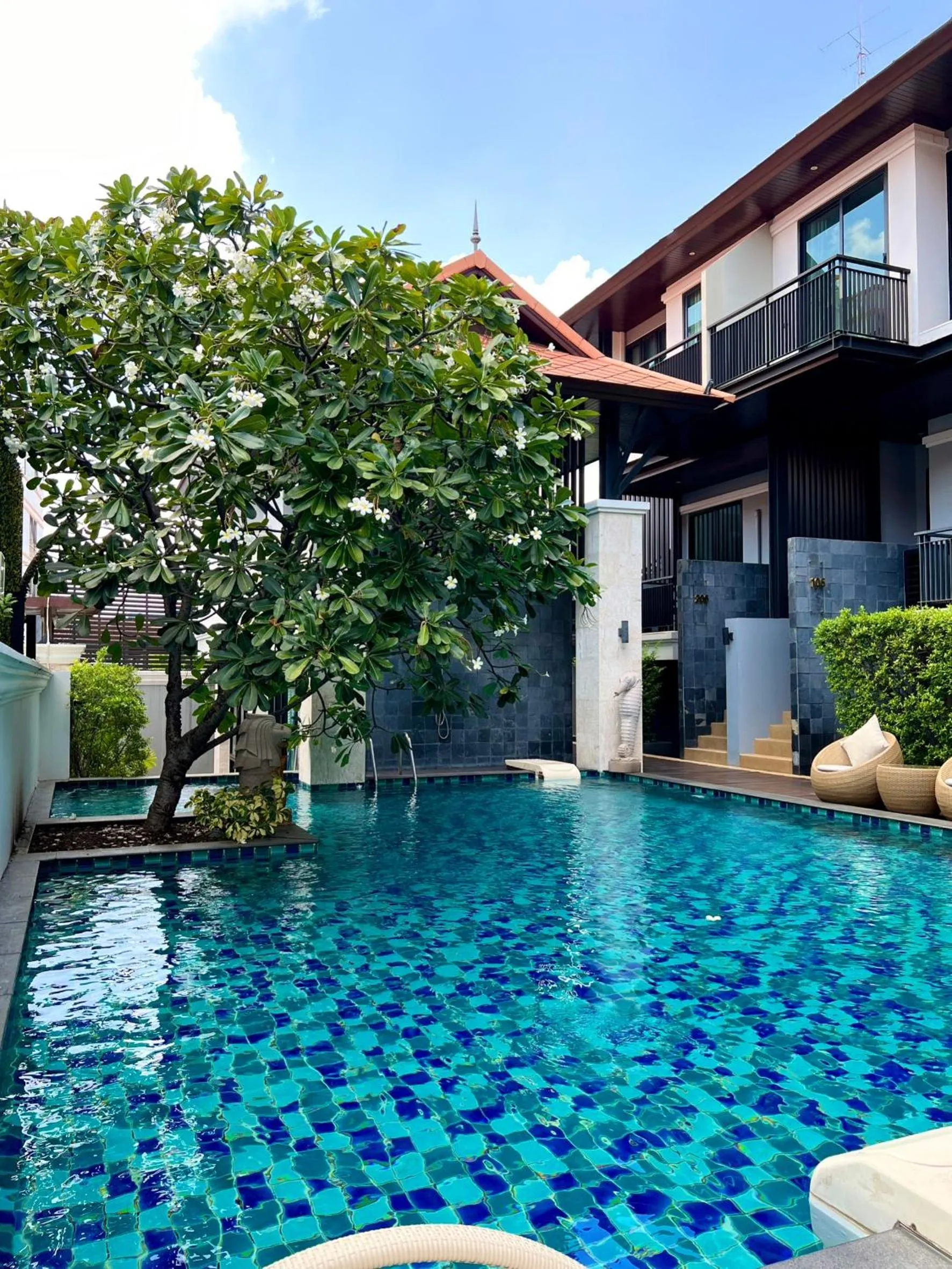 Yotaka Bangkok Hotel