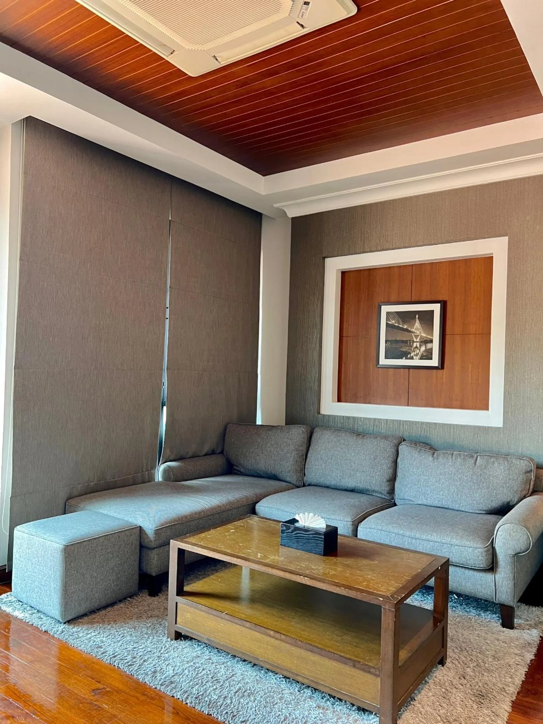 Yotaka Bangkok Hotel