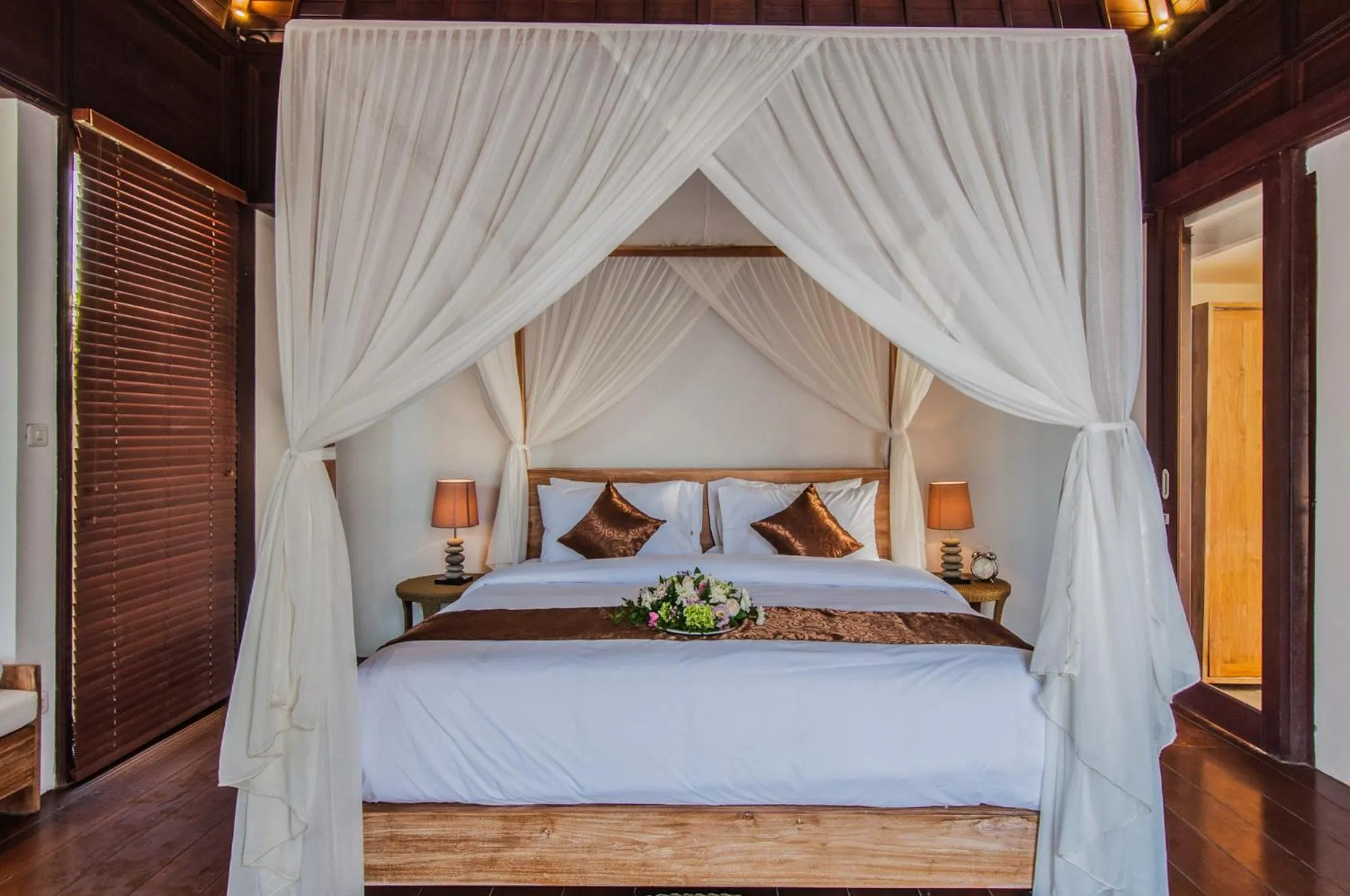 Bedroom, Bed in d'Nusa Beach Club and Resort