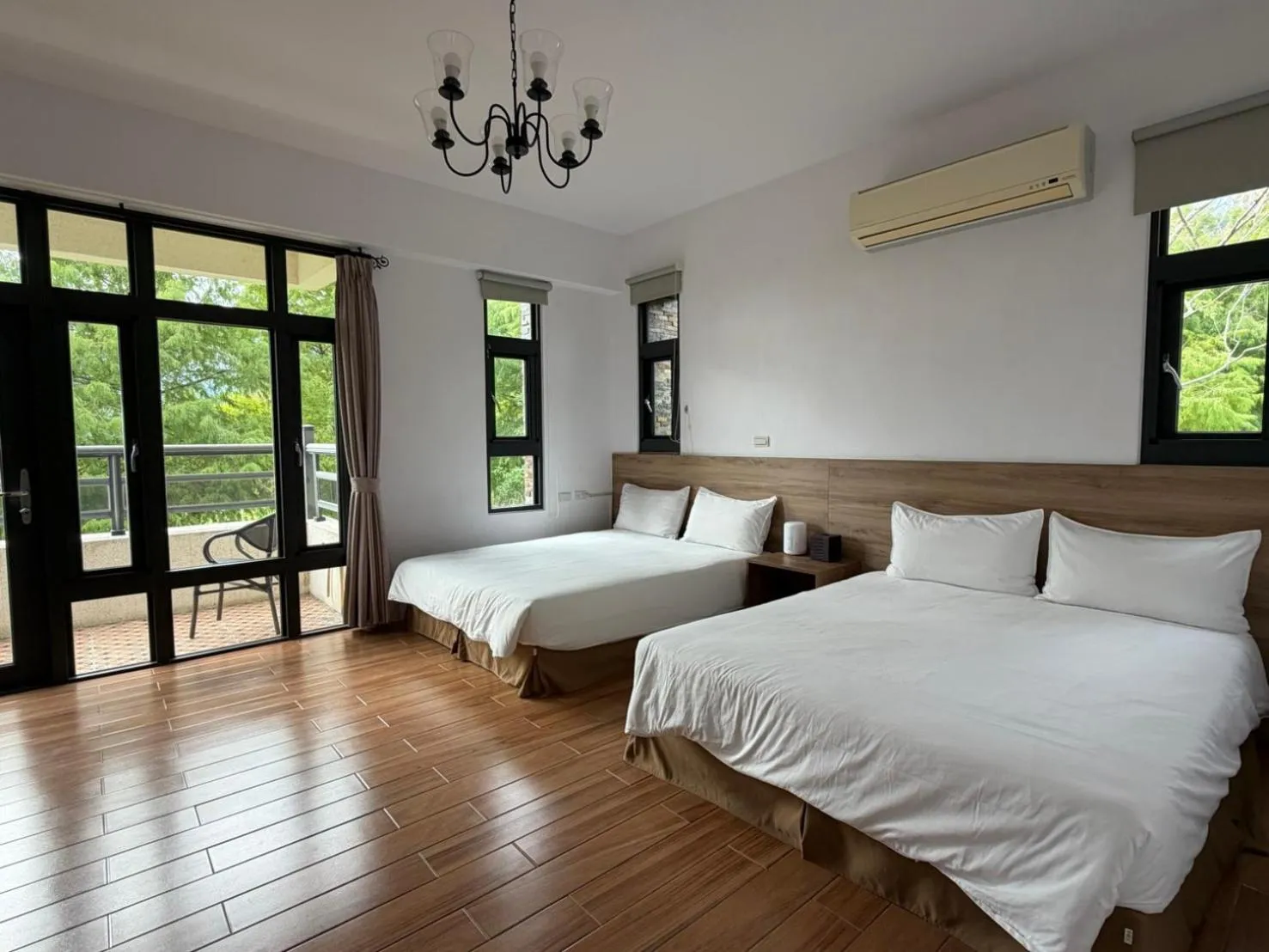 Bed in Simple Life B&B