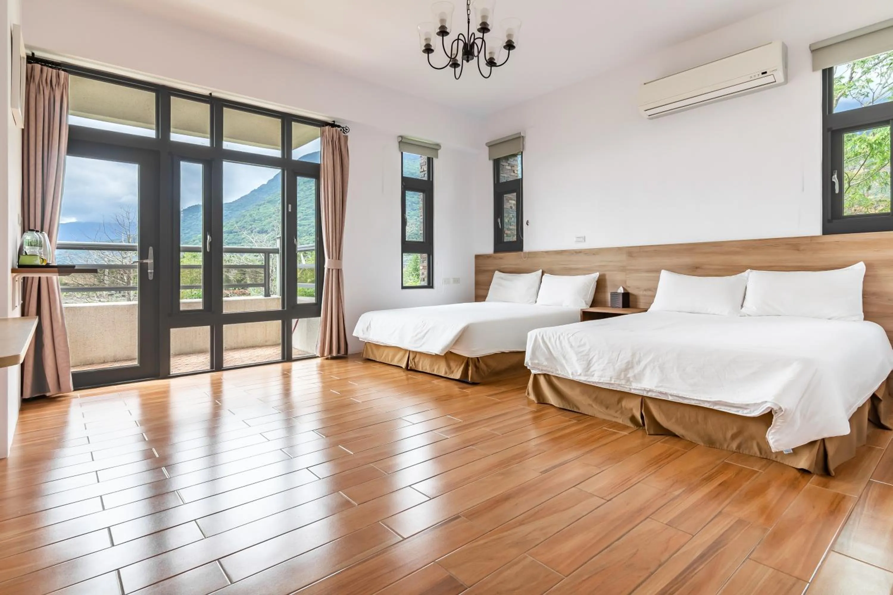 Decorative detail in Simple Life B&B