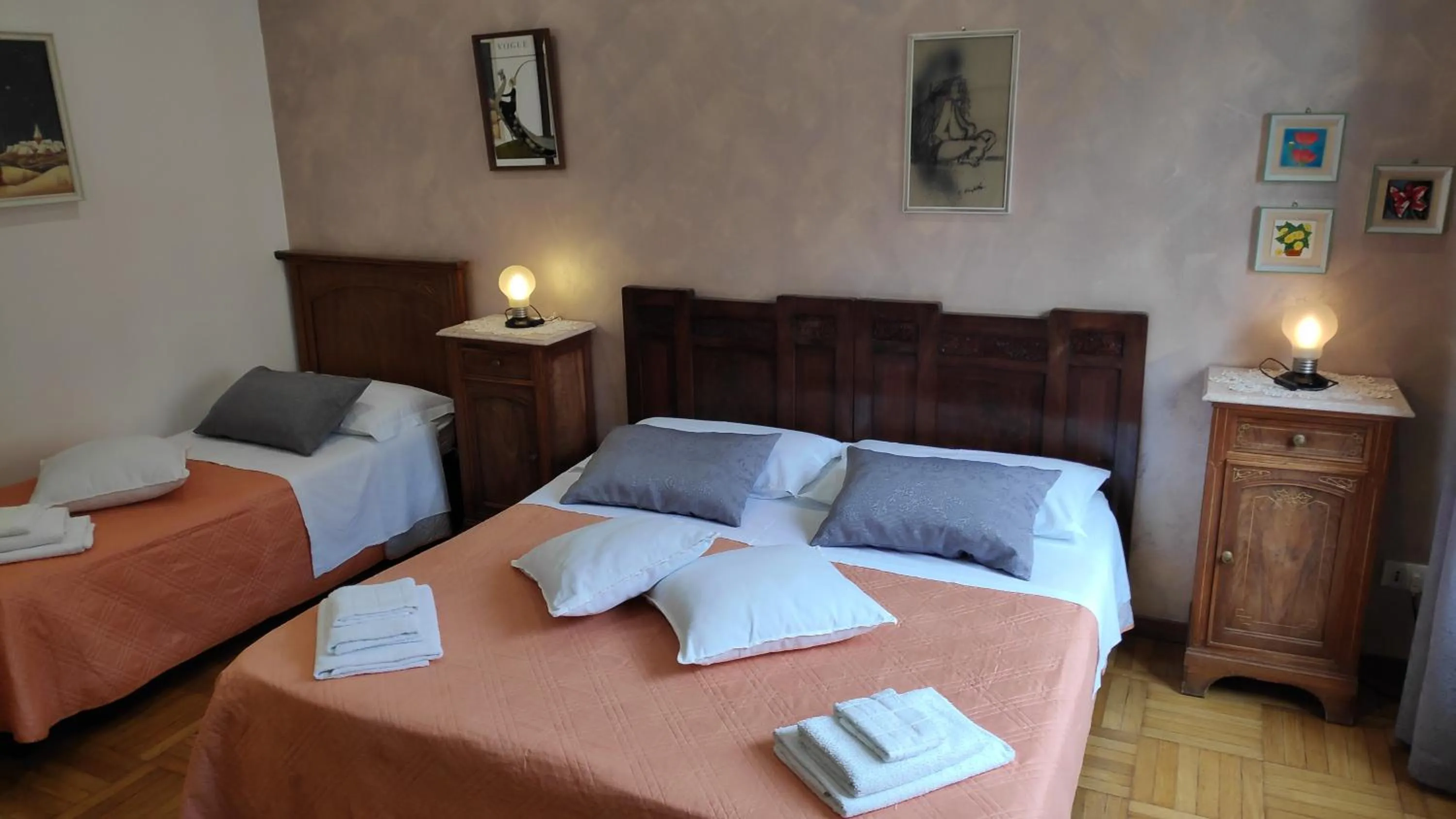 Bed in Bed & Breakfast CENTRALE
