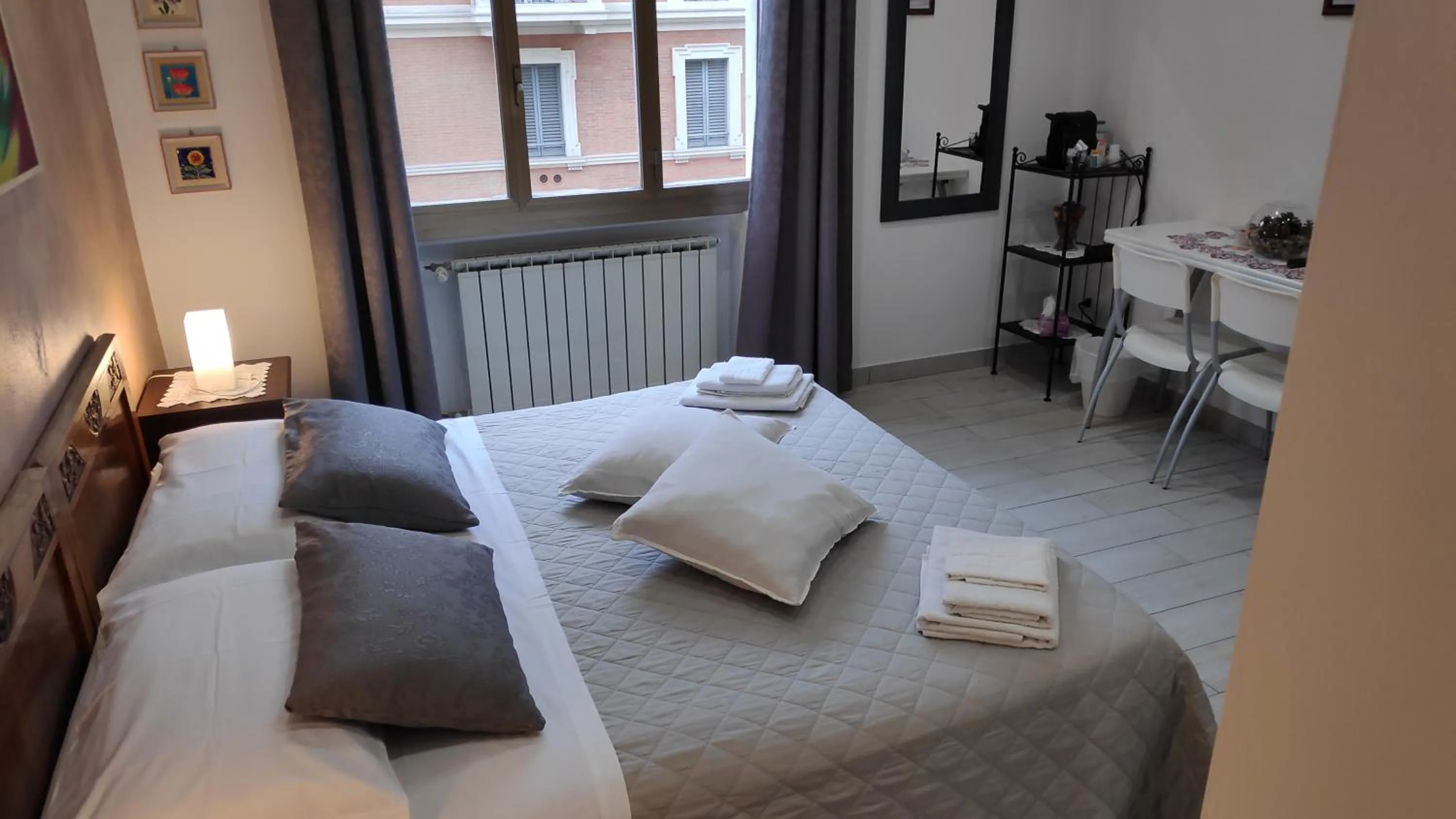 Bed in Bed & Breakfast CENTRALE