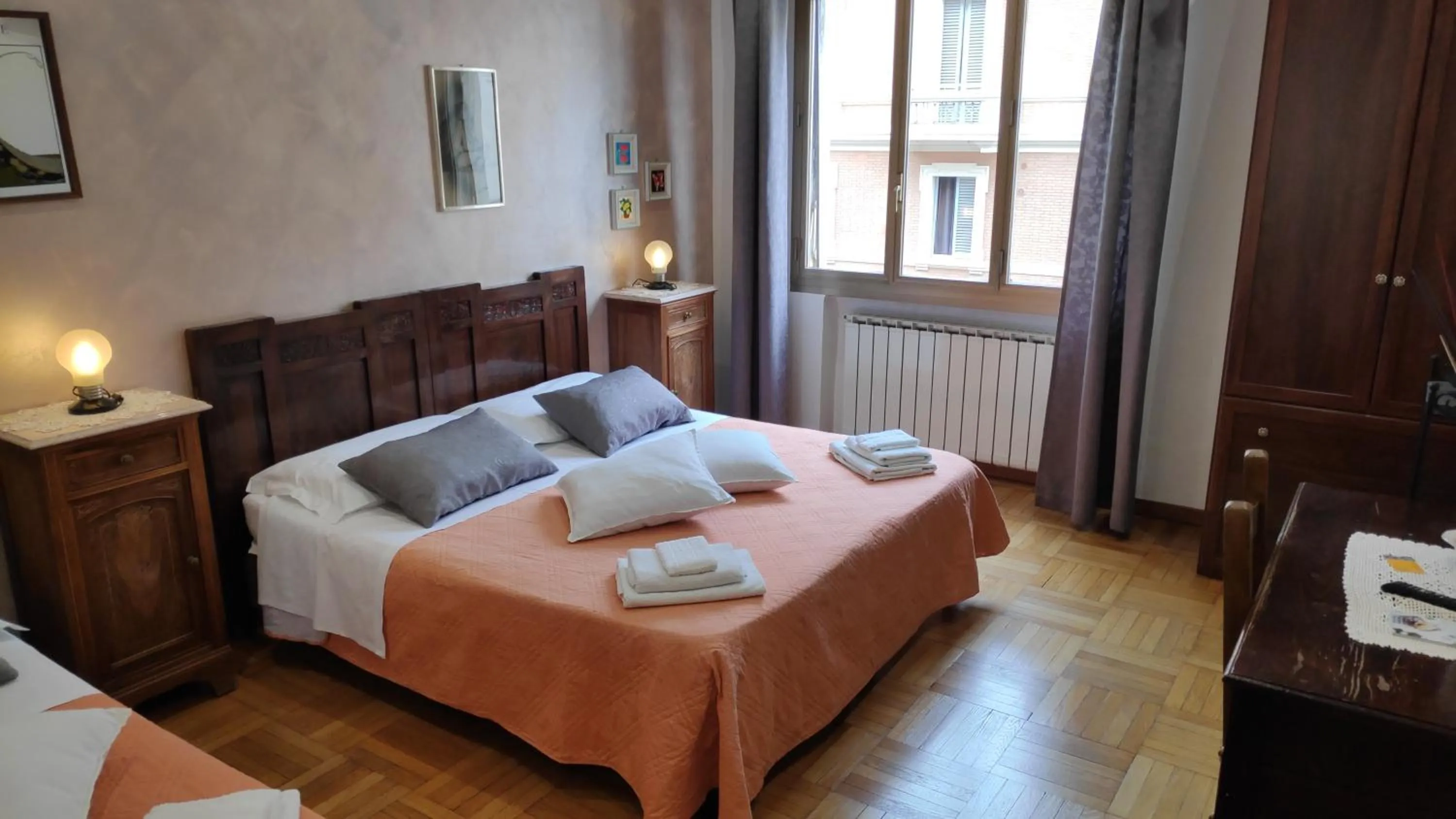 Bed in Bed & Breakfast CENTRALE