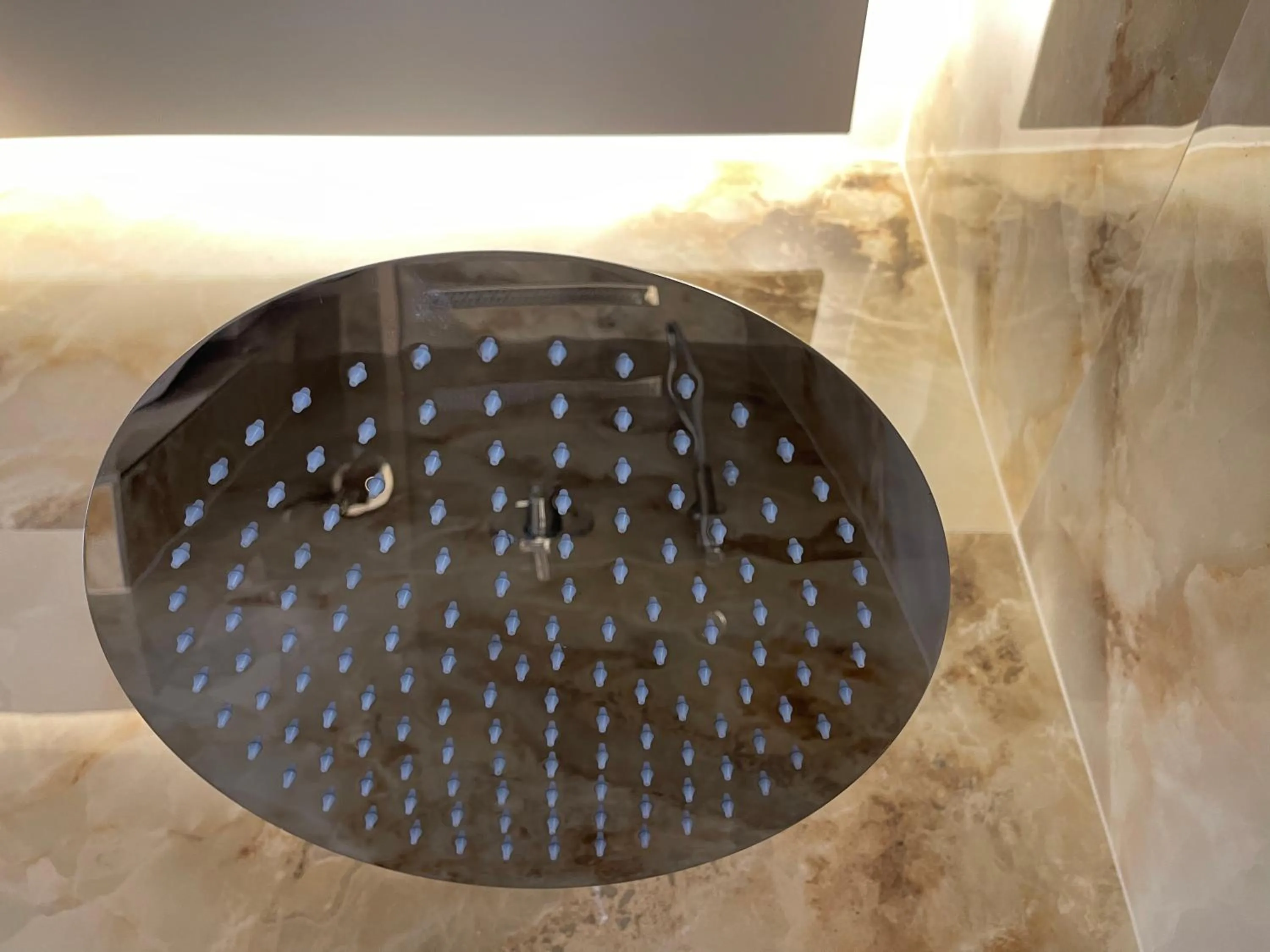 Shower in HOTEL VILA 15 - CENTER