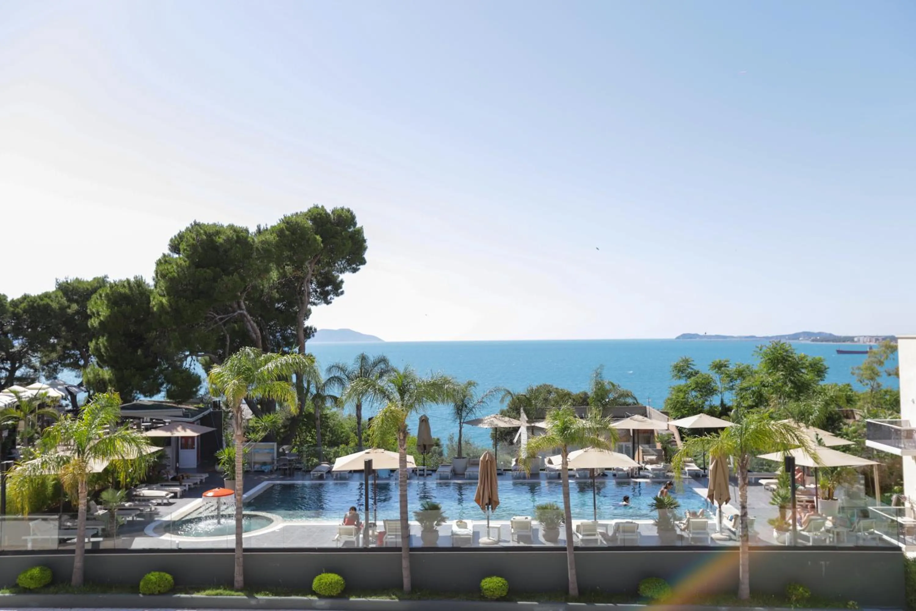 Swimming pool in Le Palazzine Hotel