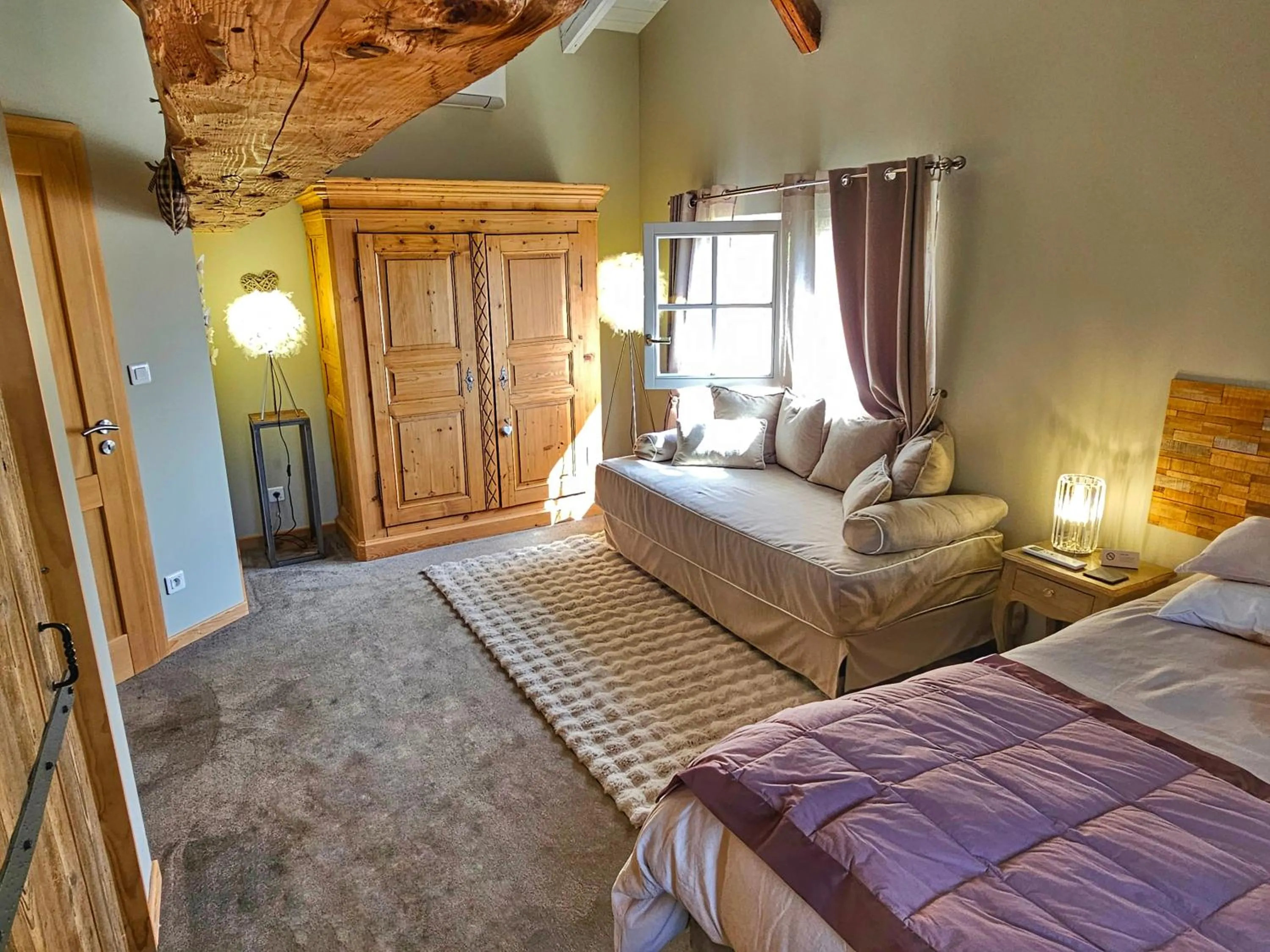 Bed in La Grange du couvent B&B