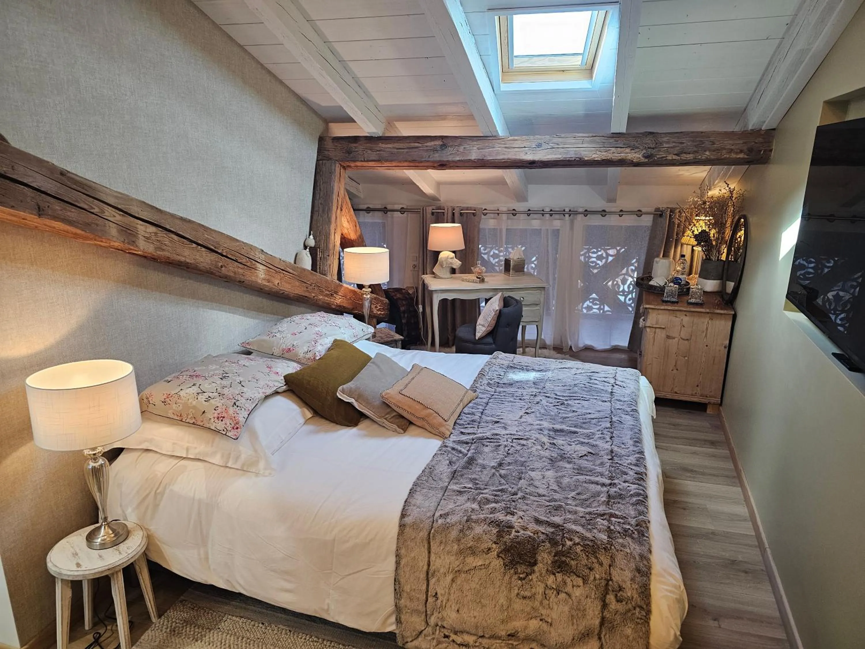 Bed in La Grange du couvent B&B