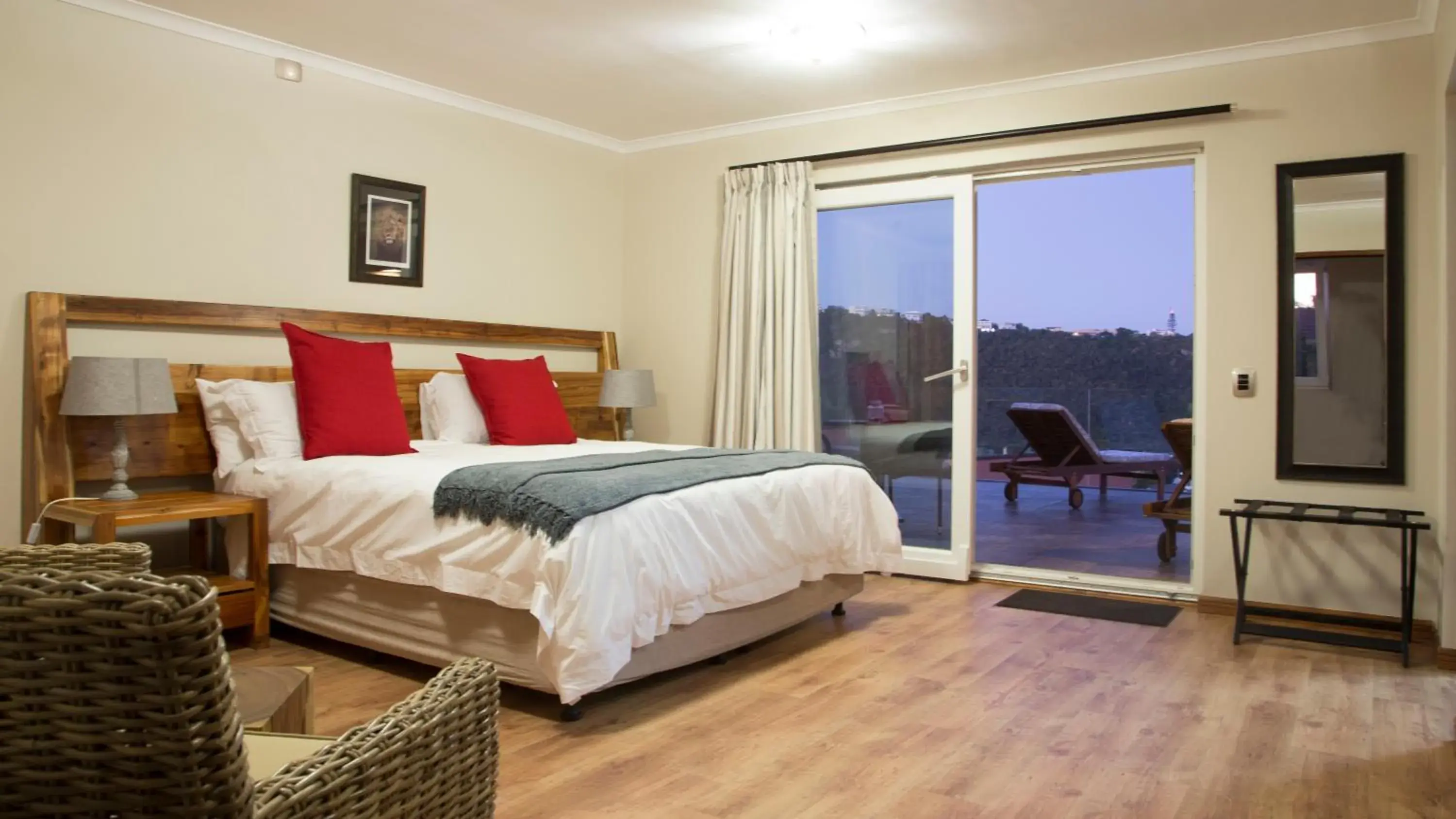 Double or Twin Room with Sea View (Symphony Suite) - single occupancy in Lala Panzi B&B Double or Twin Room with Sea View (Symphony Suite) - single occupancy in Lala Panzi B&B