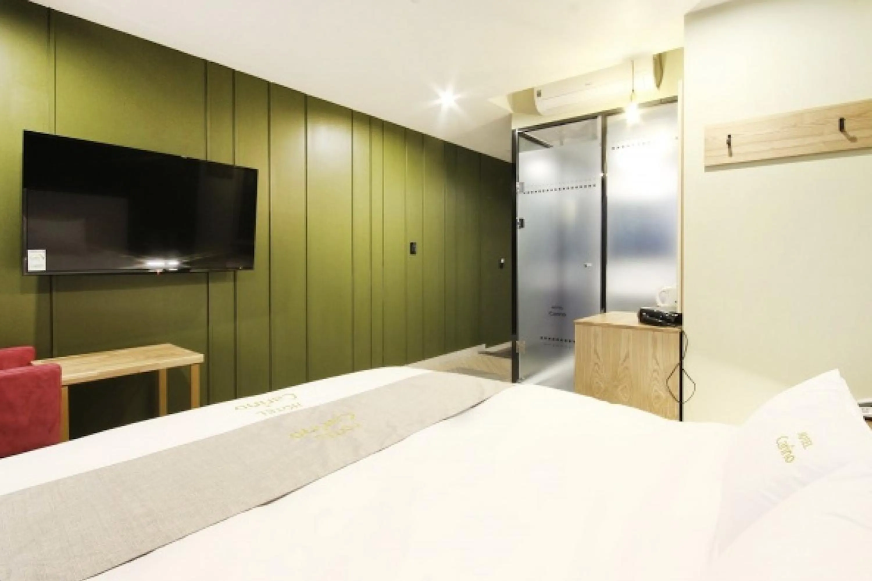 Bed in Busan Carino Hotel