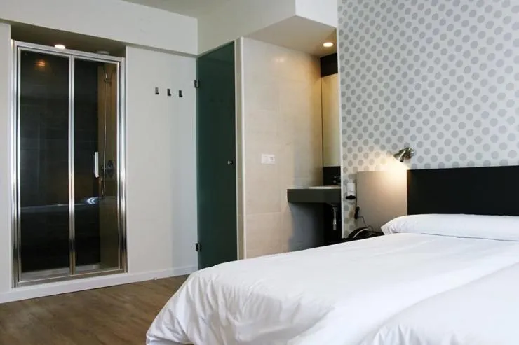 Bed in Checkin Urban Nevada