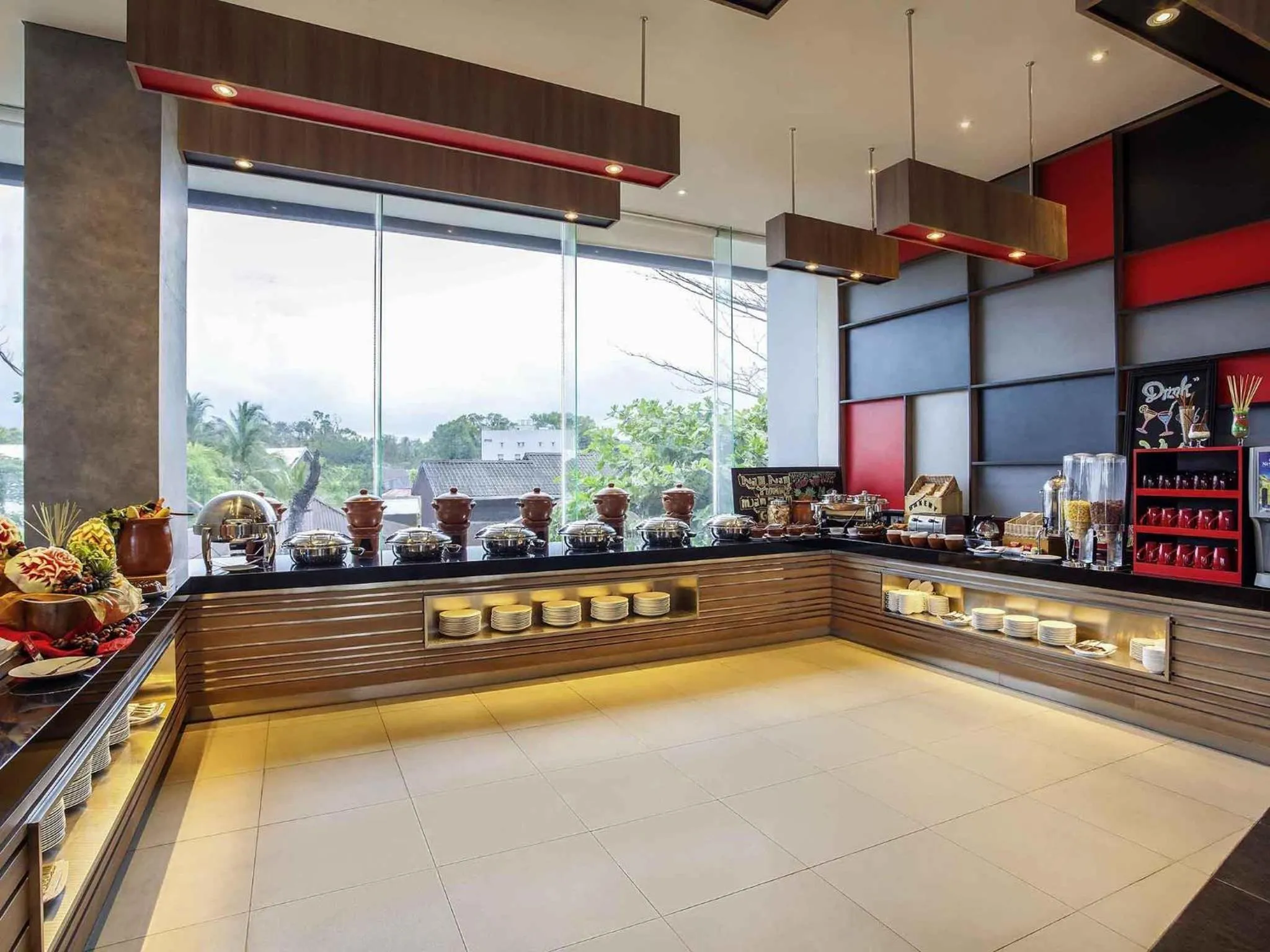 Restaurant/places to eat in Ibis Manado City Center Boulevard