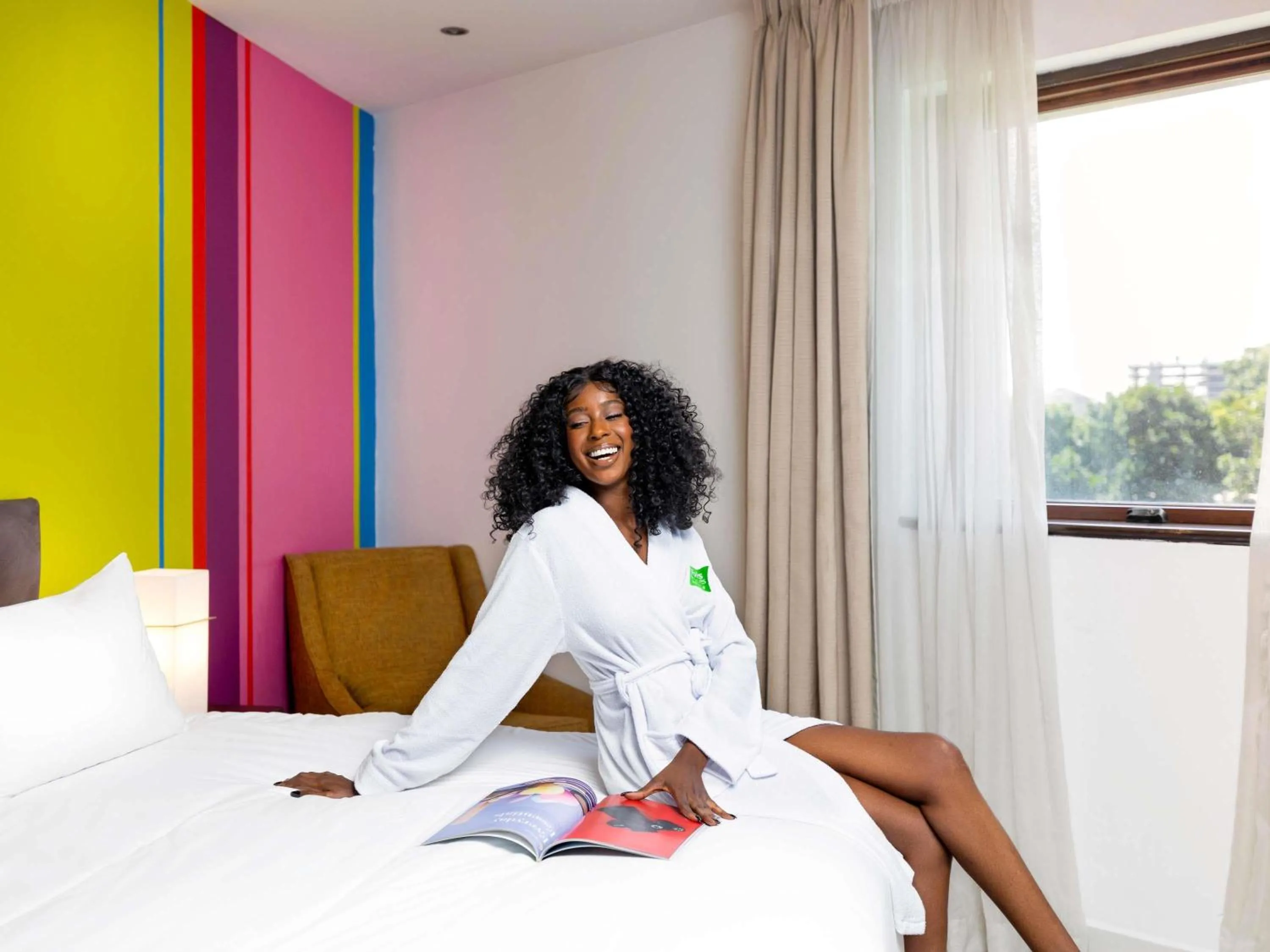 Bedroom, Bed in Ibis Styles Accra Airport