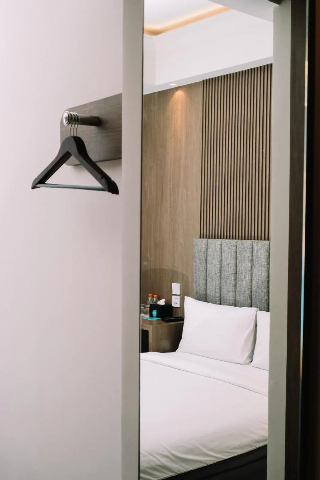 Bedroom, Bed in Deka Hotel Surabaya HR Muhammad